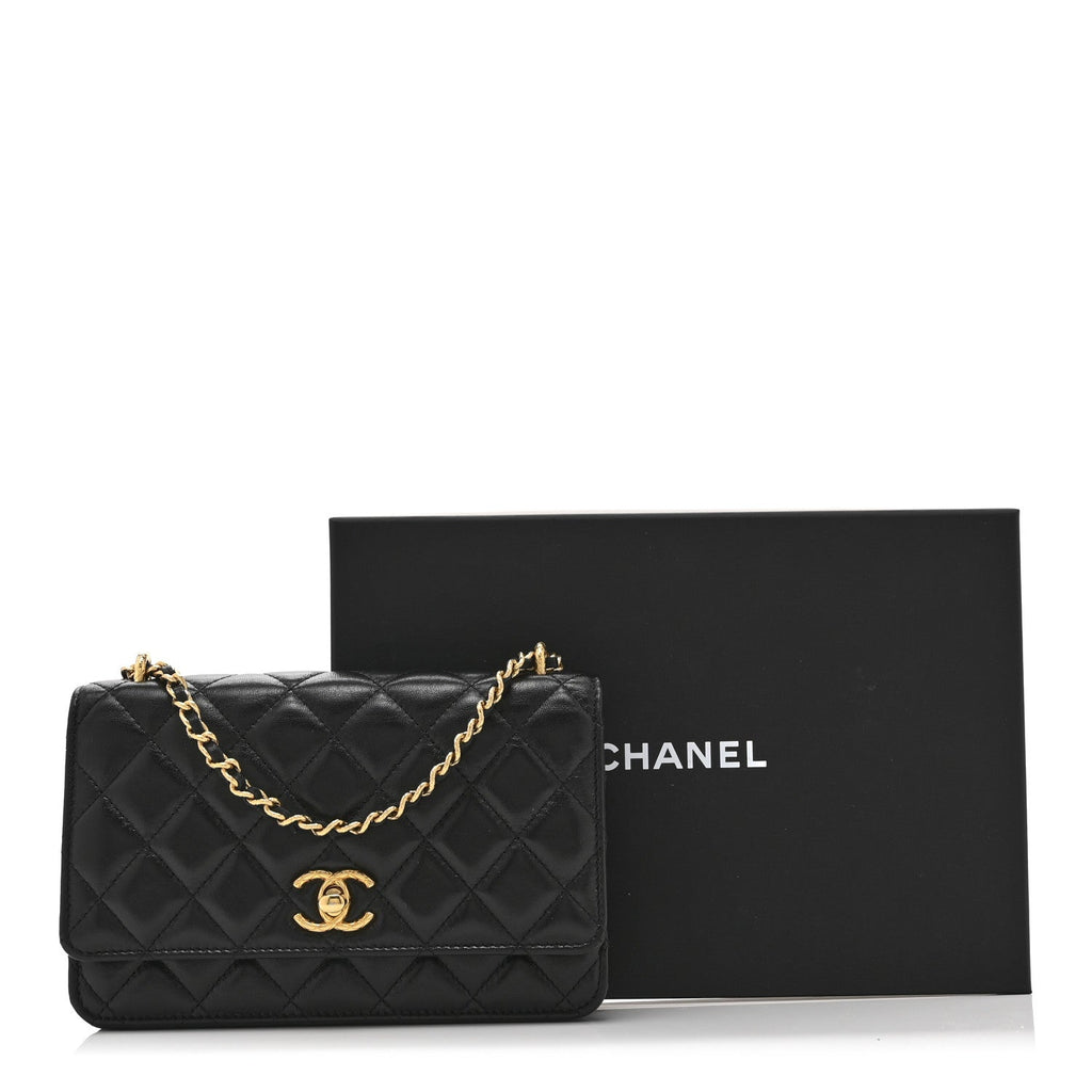 Shiny Lambskin Quilted Dynasty Wallet On Chain WOC Black