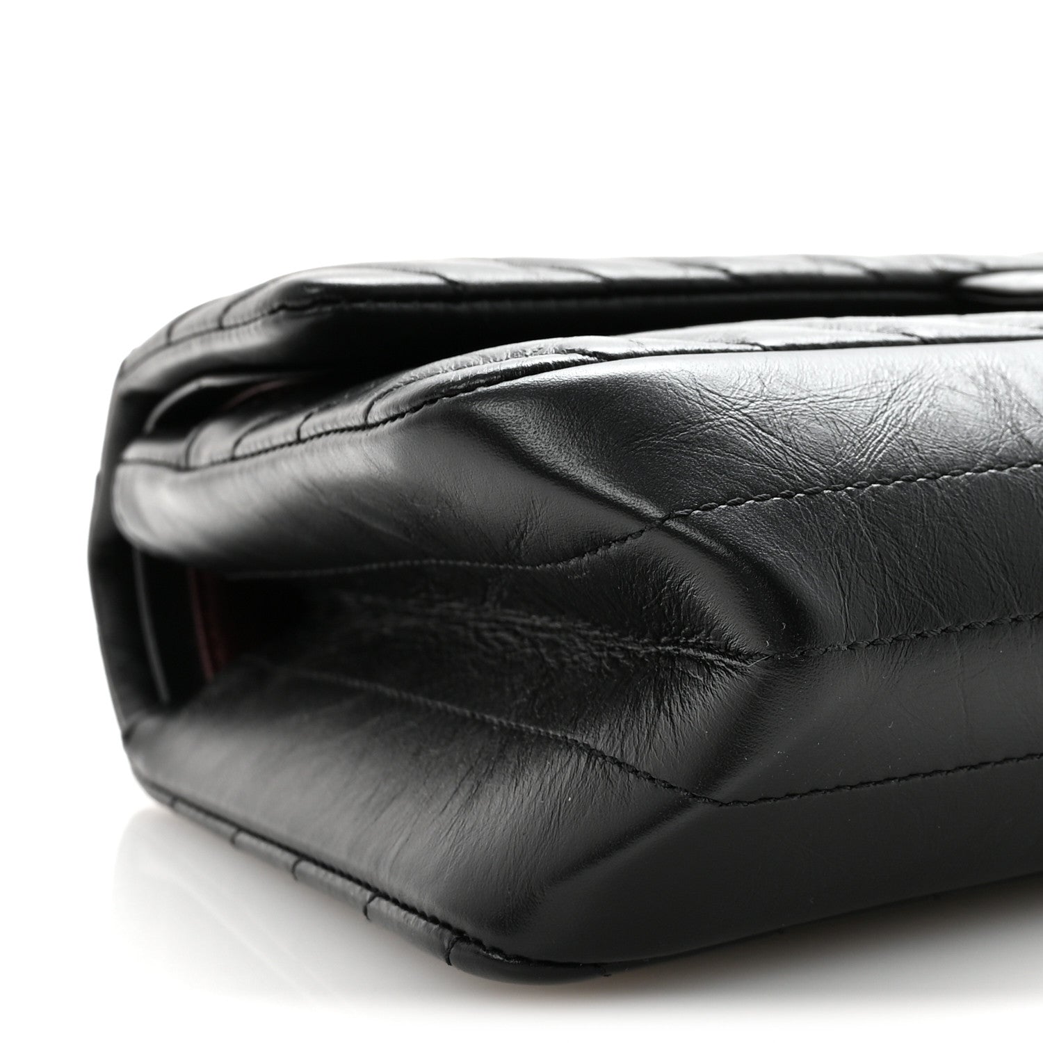 Aged Calfskin Chevron Quilted 2.55 Reissue 225 Flap So Black