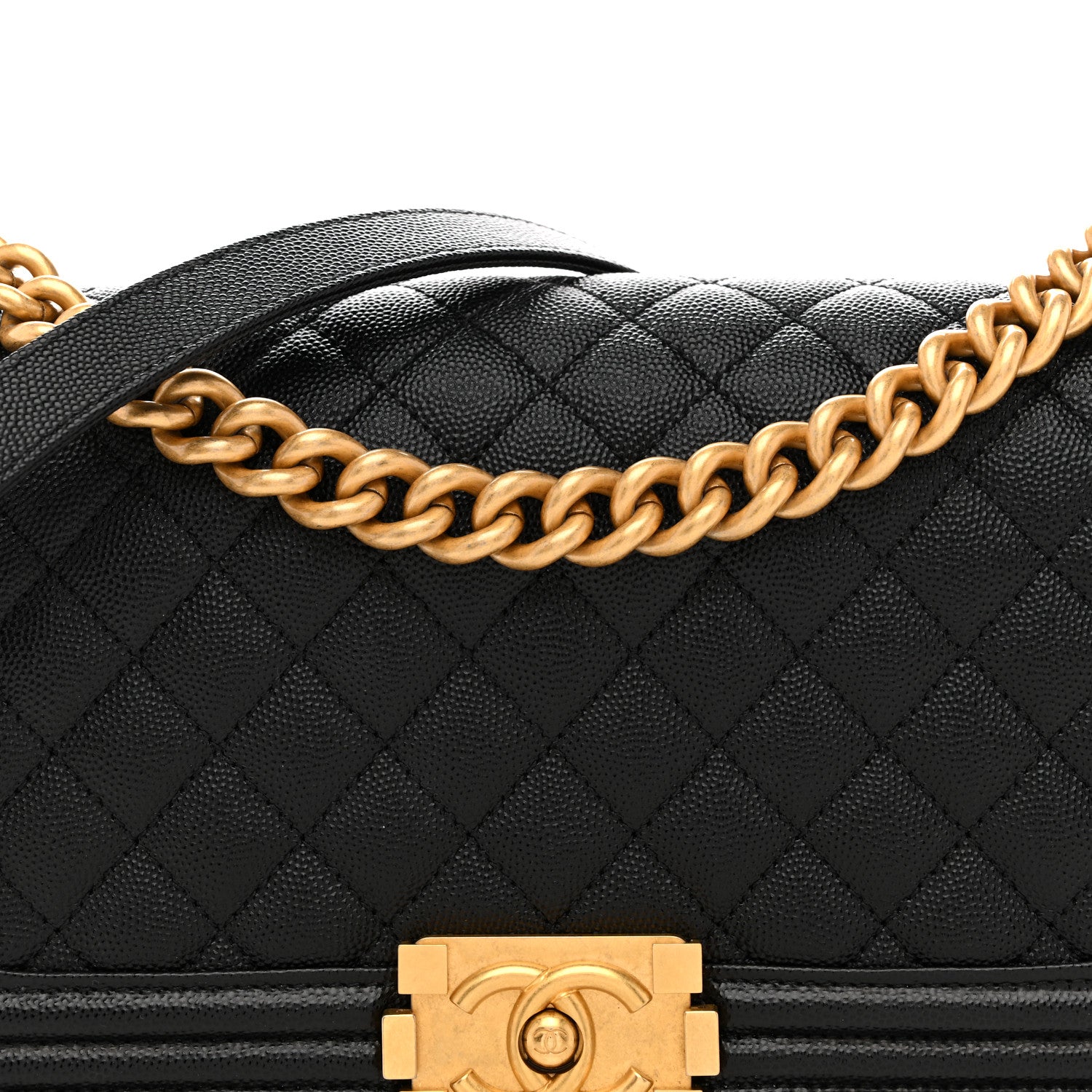 Caviar Quilted Medium Boy Flap Black
