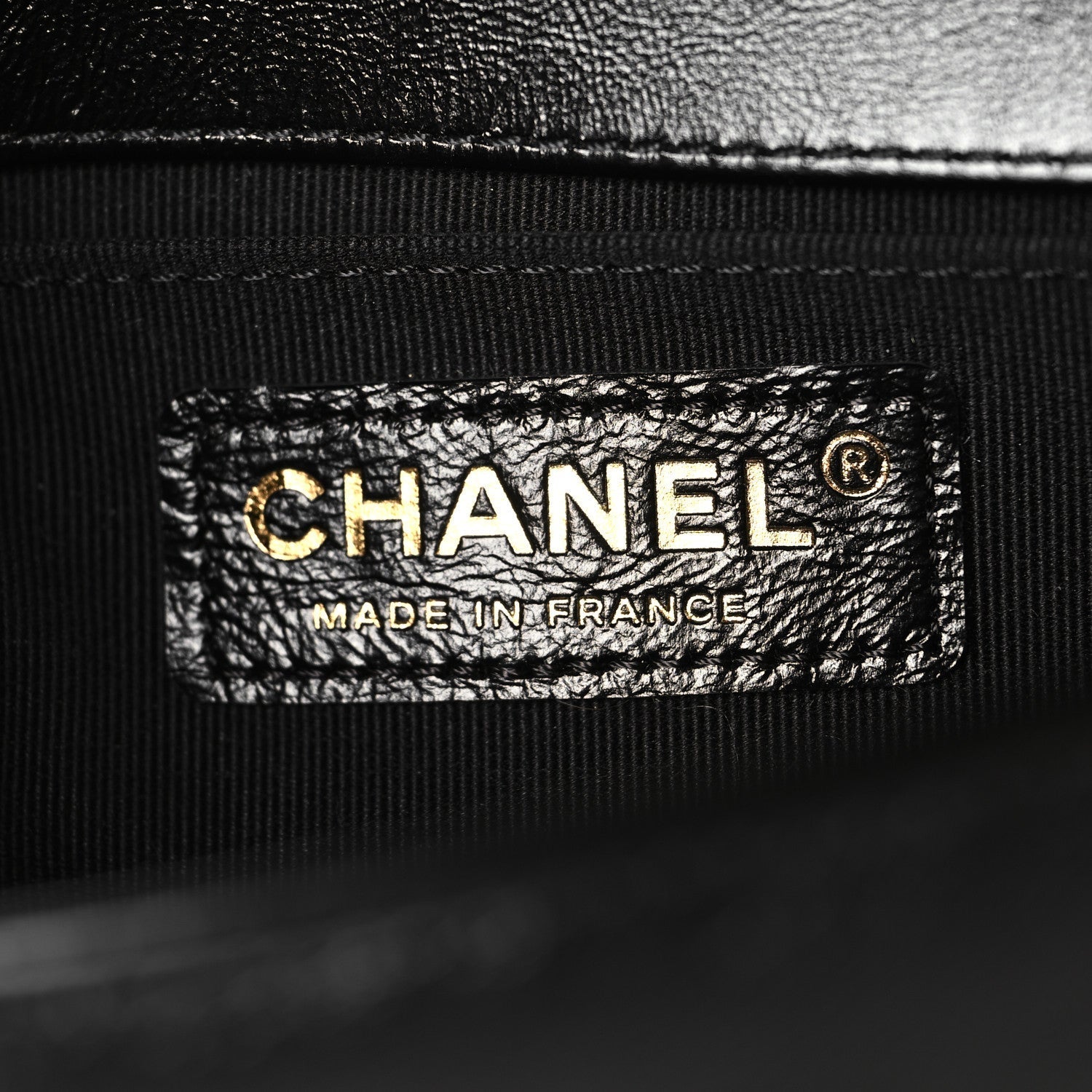 Metallic Glazed Calfskin Small Boy Flap Black Gold
