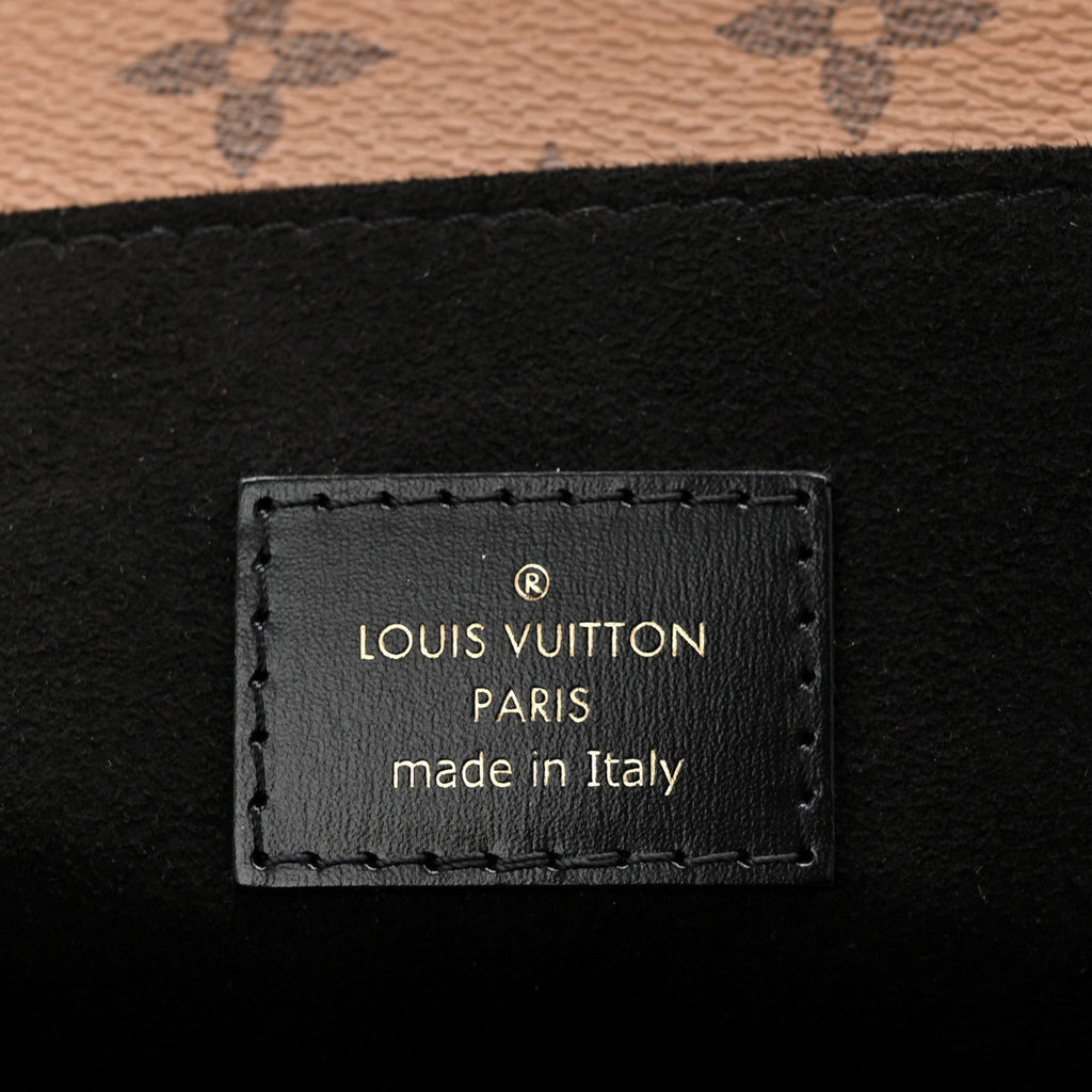 Reverse Monogram Pochette Metis