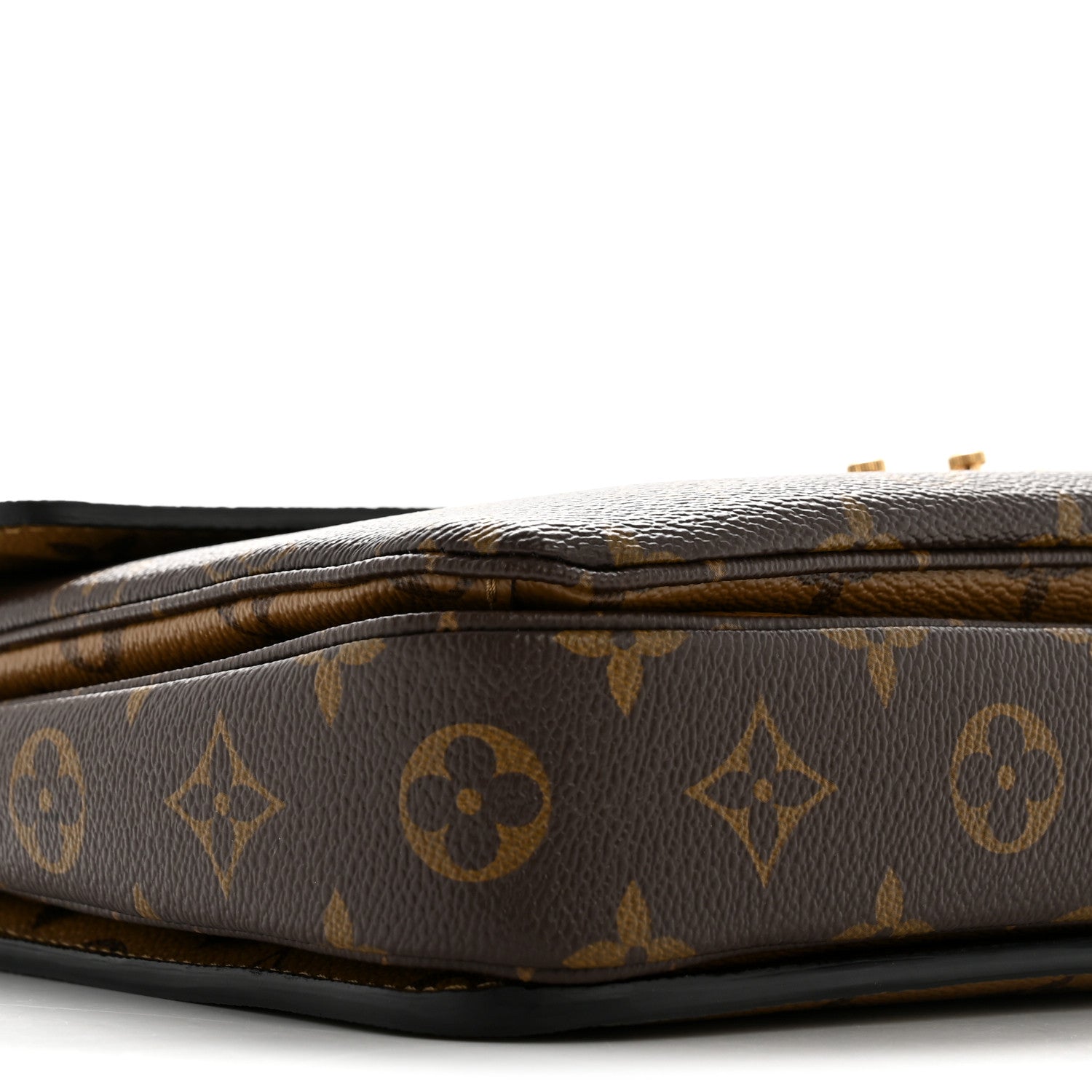 Reverse Monogram Pochette Metis