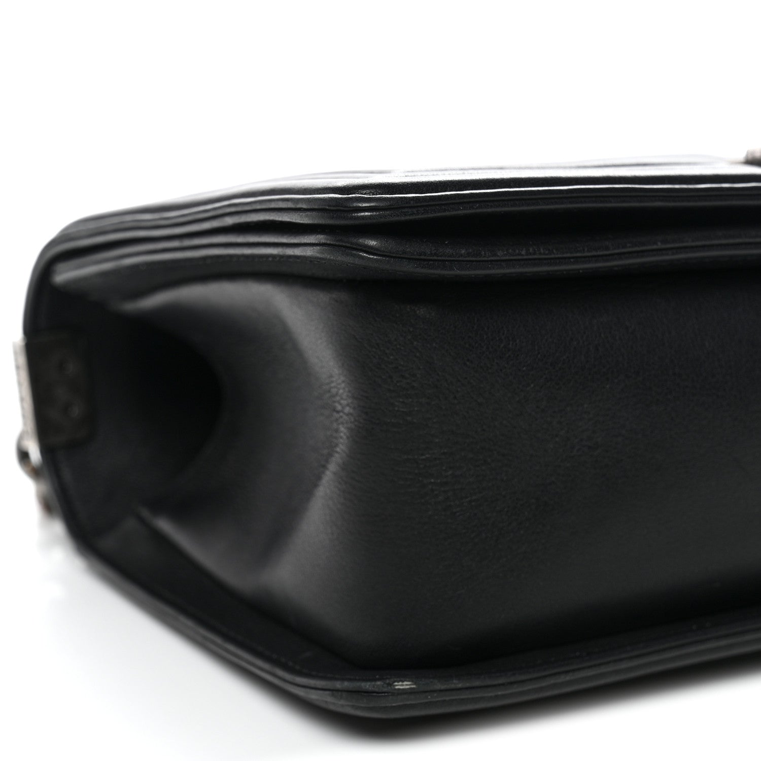 Lambskin Chevron Quilted Medium Boy Flap Black