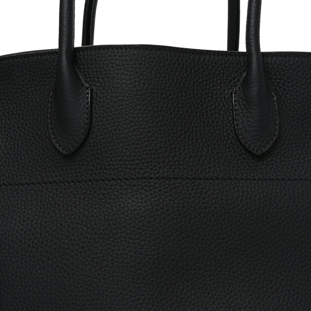 Matte Grained Calfskin Soft Margaux 15 Black