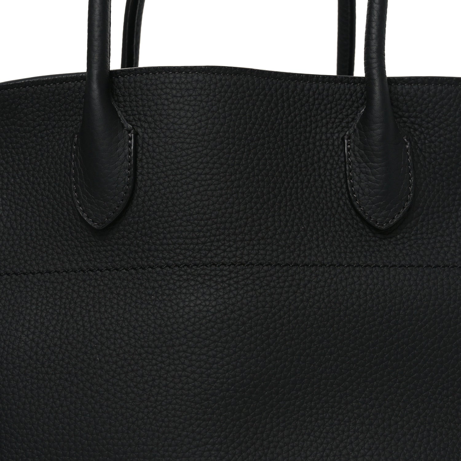 Matte Grained Calfskin Soft Margaux 15 Black