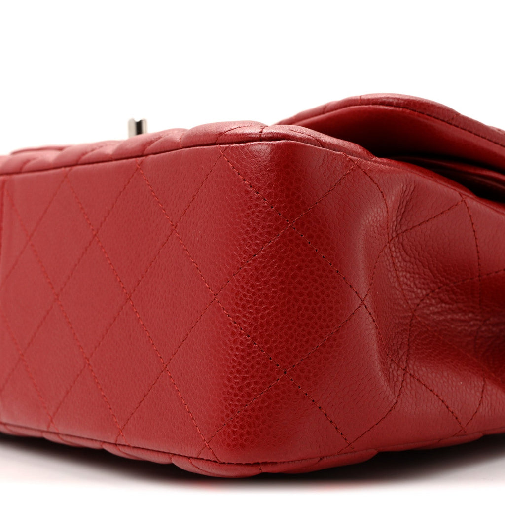 Caviar Quilted Jumbo Double Flap Dark Red