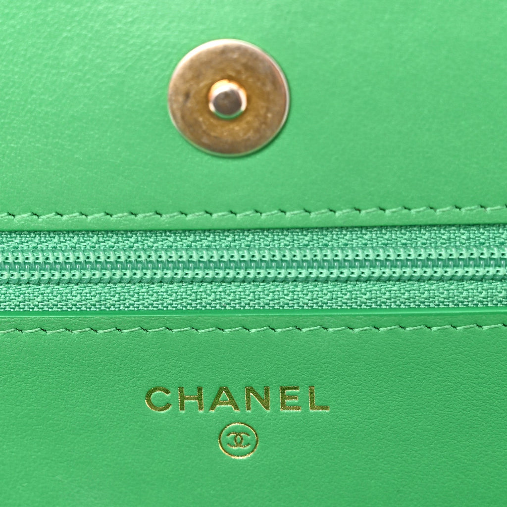 Shiny Goatskin Quilted Chanel 19 Wallet On Chain WOC Green