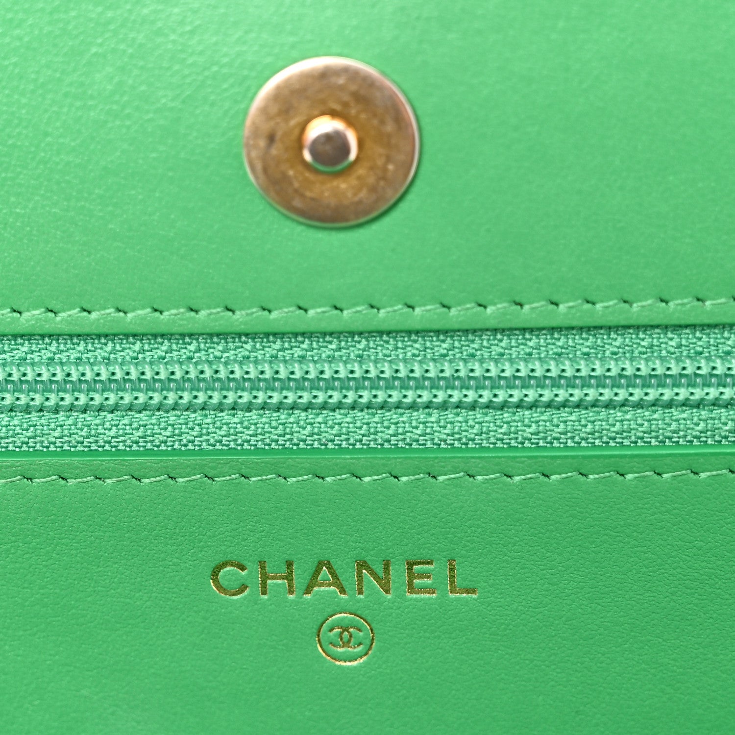 Shiny Goatskin Quilted Chanel 19 Wallet On Chain WOC Green