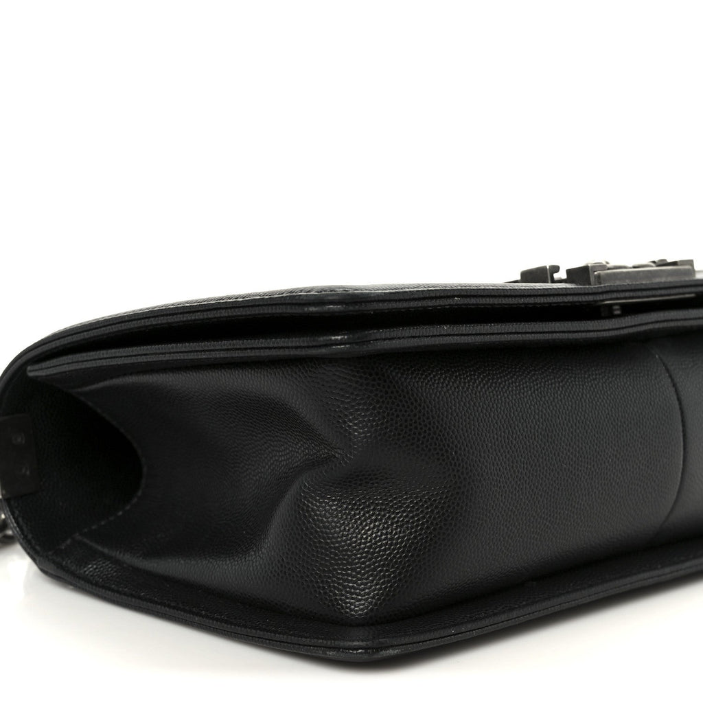 Caviar Quilted Medium Boy Flap Black