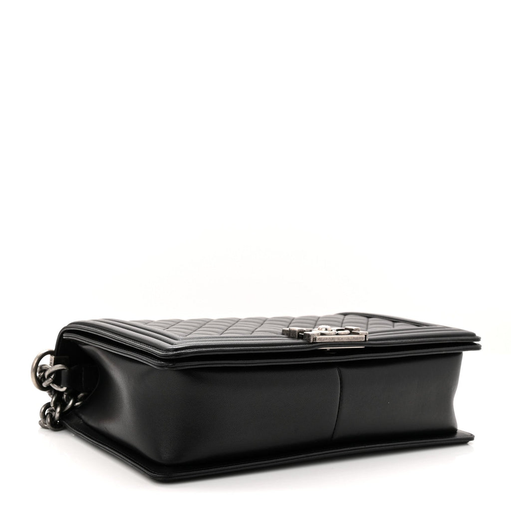 Lambskin Quilted New Medium Boy Flap Black