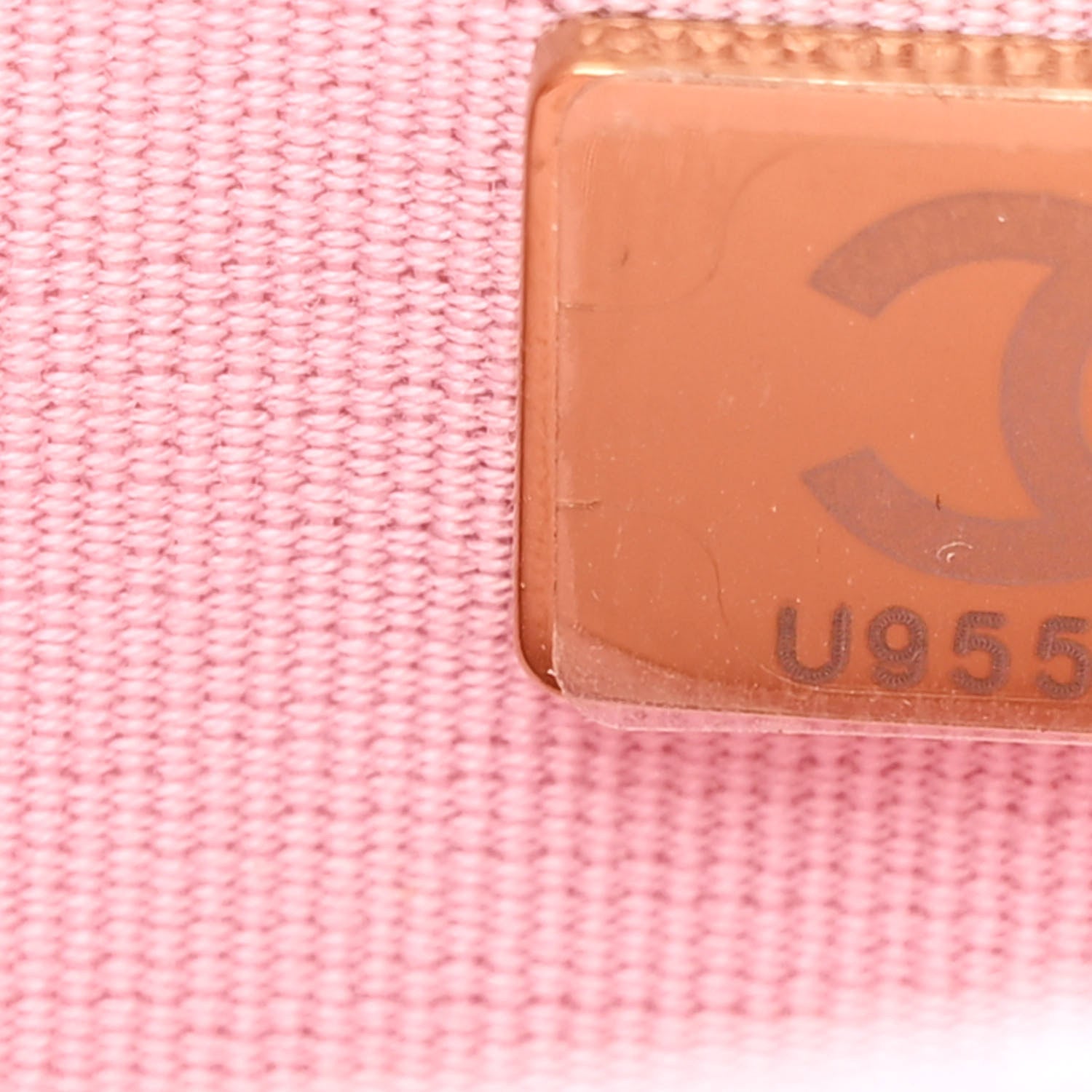 Caviar Quilted Wallet on Chain WOC Light Pink