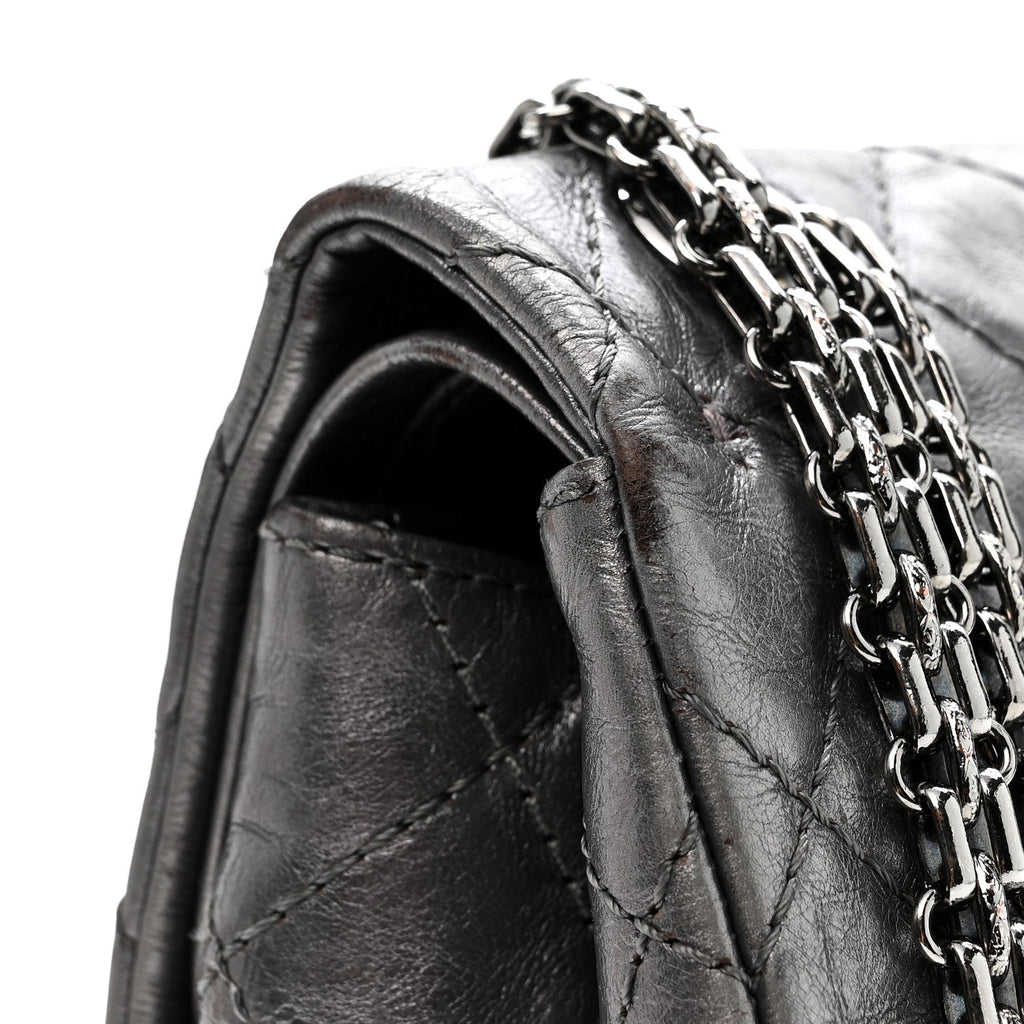 Metallic Aged Calfskin Quilted 2.55 Reissue 226 Flap Dark Silver