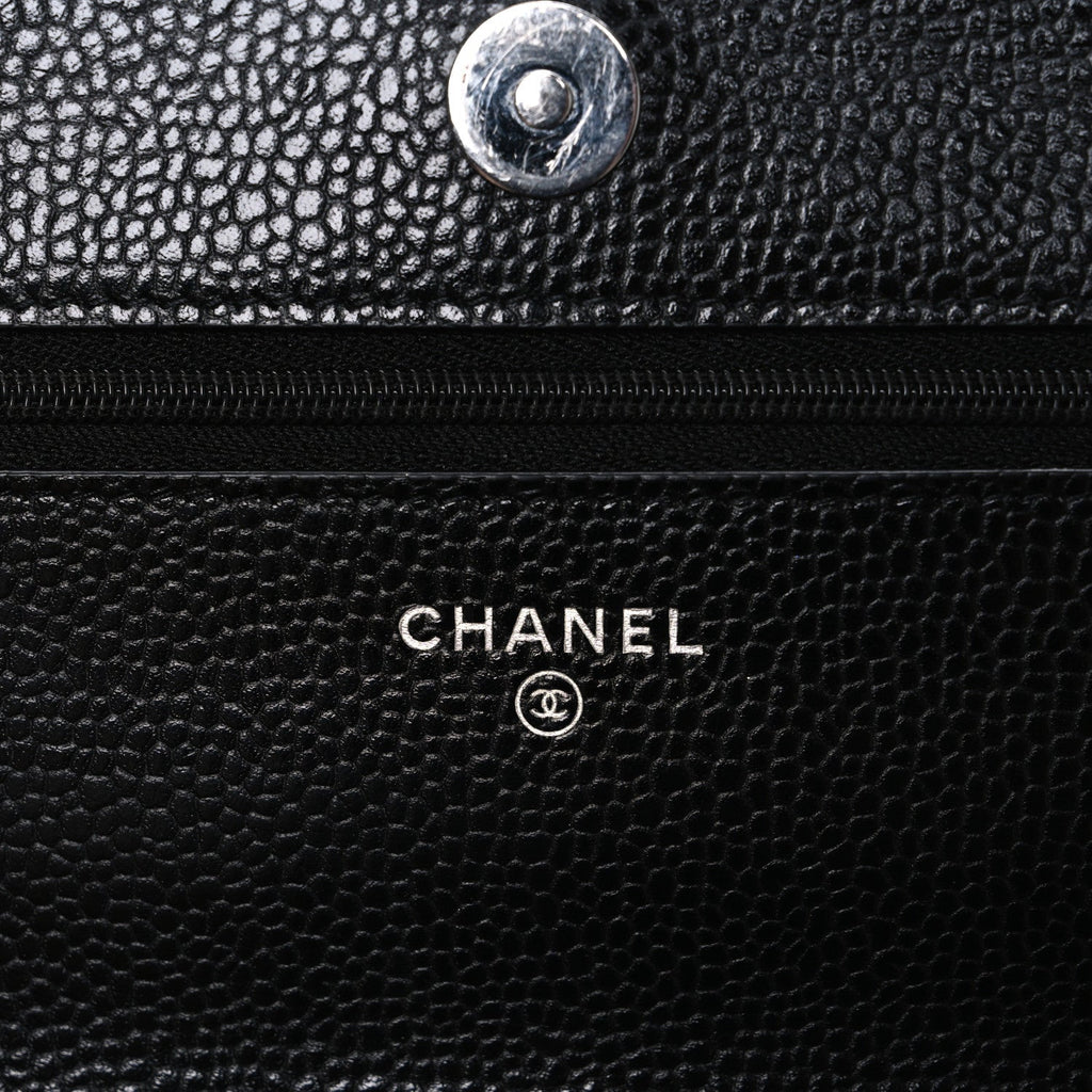 Caviar Quilted Wallet on Chain WOC Black