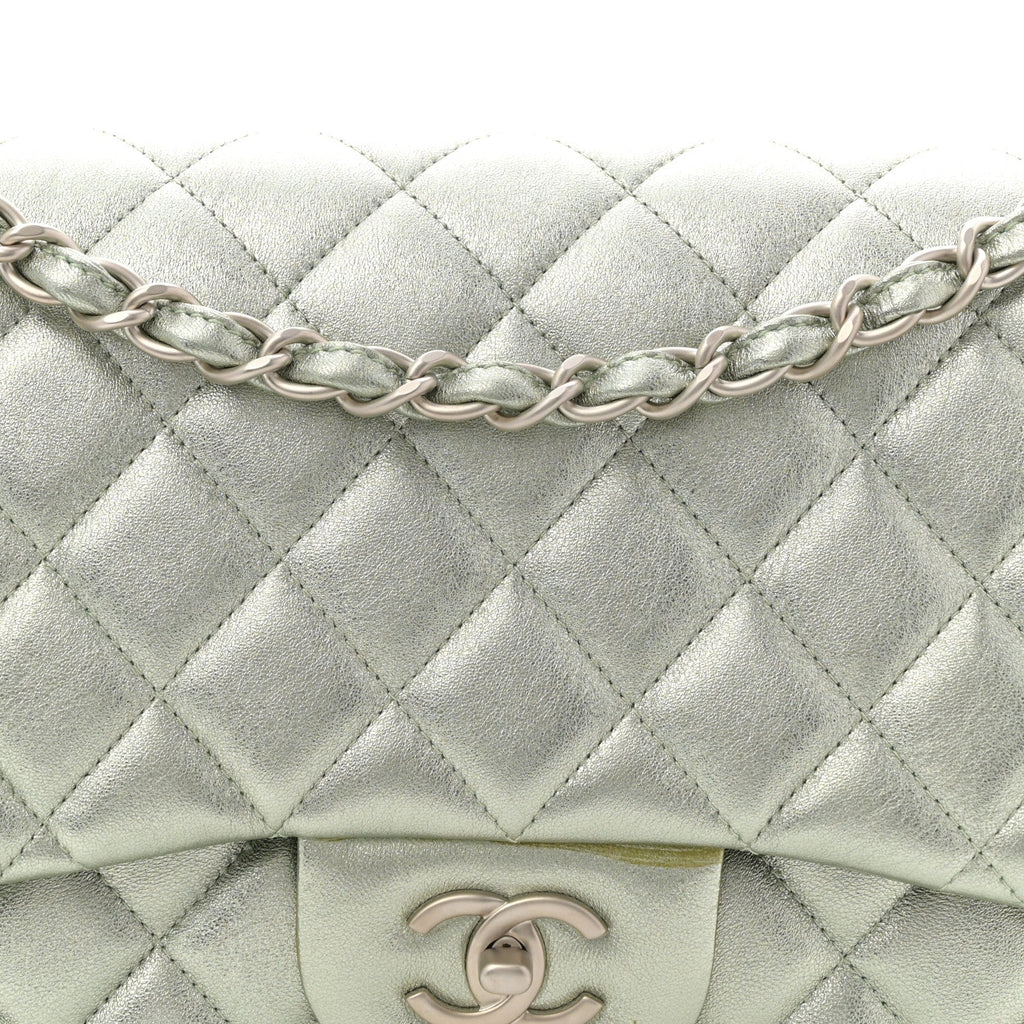 Metallic Lambskin Quilted Jumbo Double Flap Green