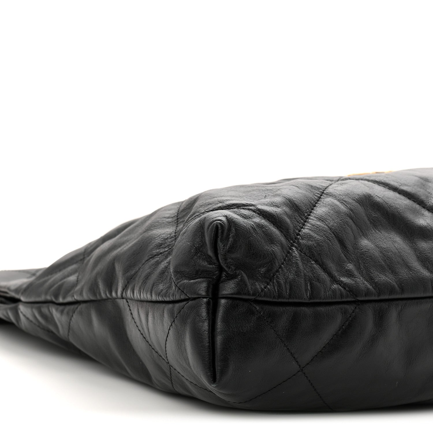 Shiny Calfskin Quilted Small Chanel 22 Black