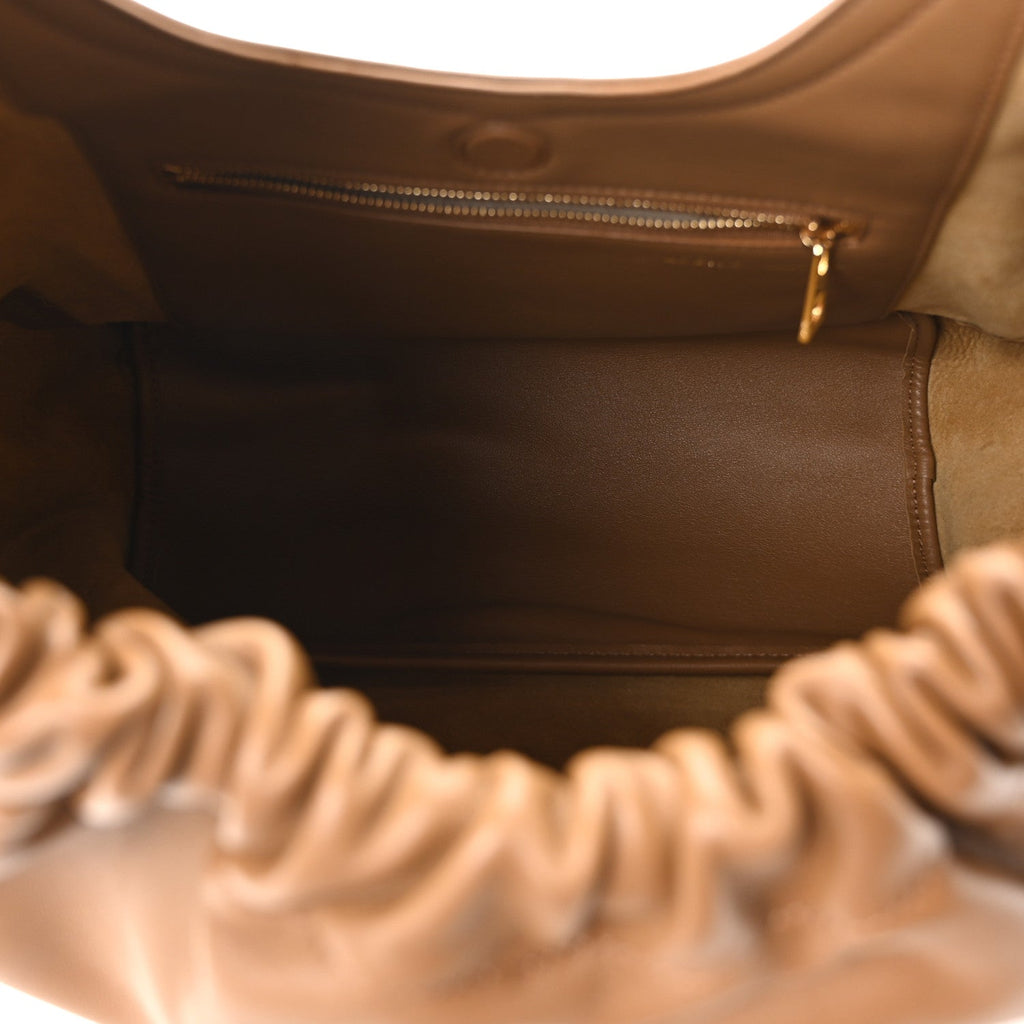 Mellow Nappa Medium Squeeze Bag Oak