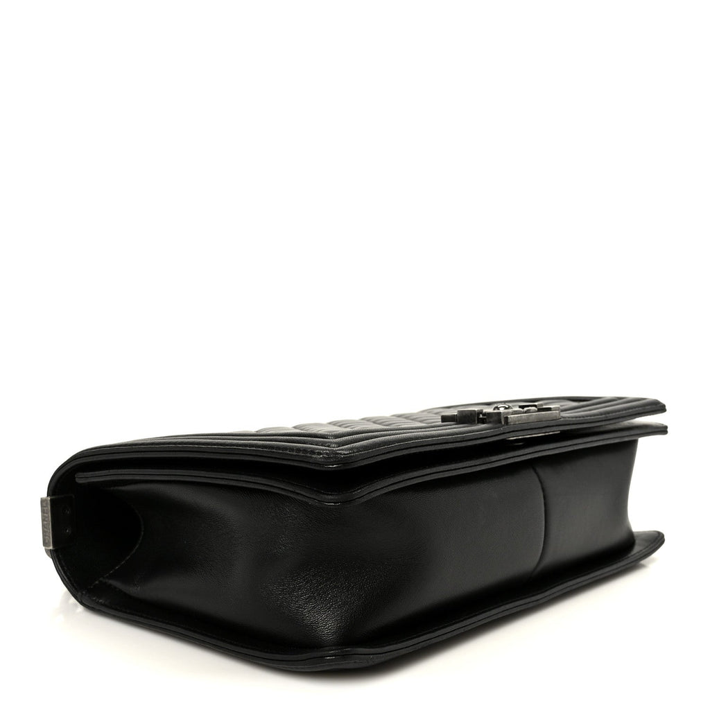 Calfskin Quilted Medium Boy Flap Black