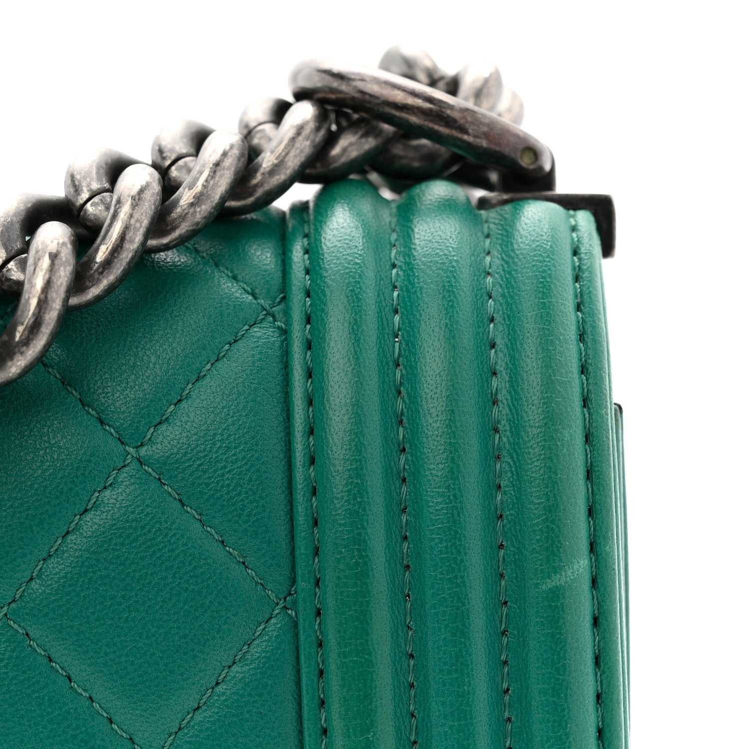 Lambskin Quilted Medium Boy Flap Green