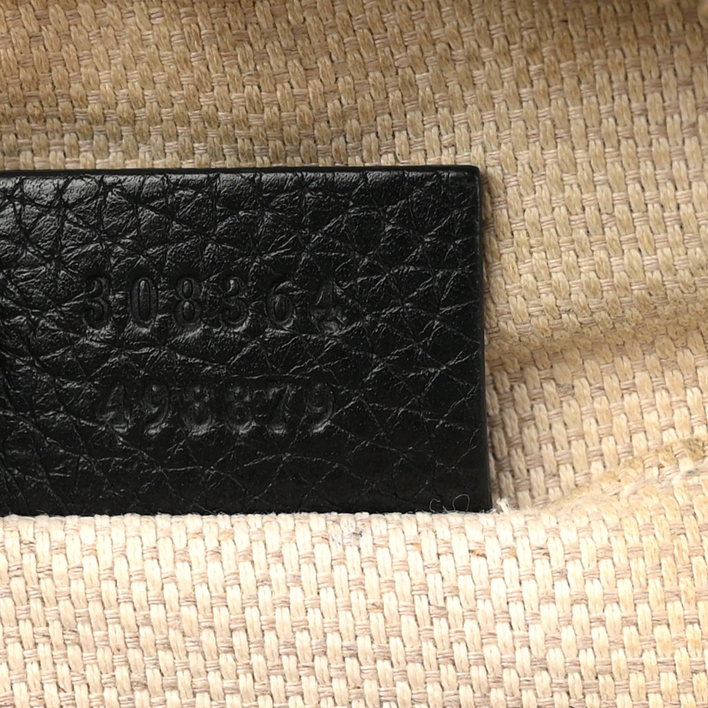 Pebbled Calfskin Small Soho Disco Bag Black