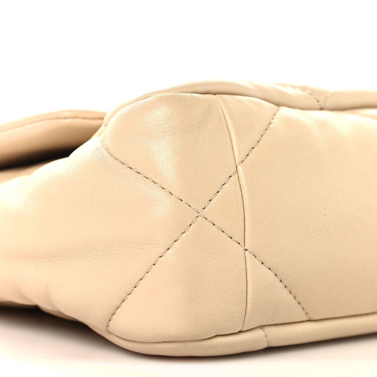 Lambskin Quilted Medium Chanel 19 Flap Beige