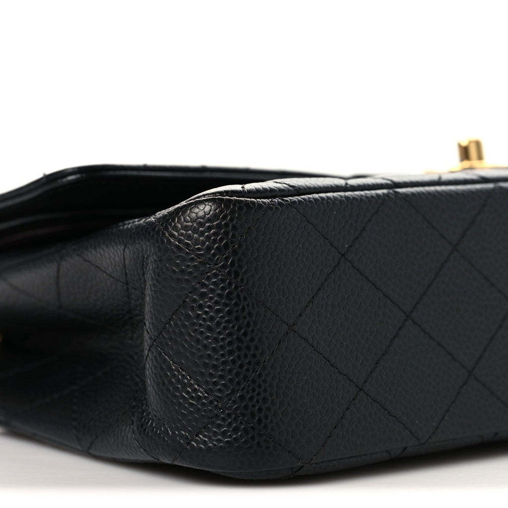 Caviar Quilted Medium Double Flap Black