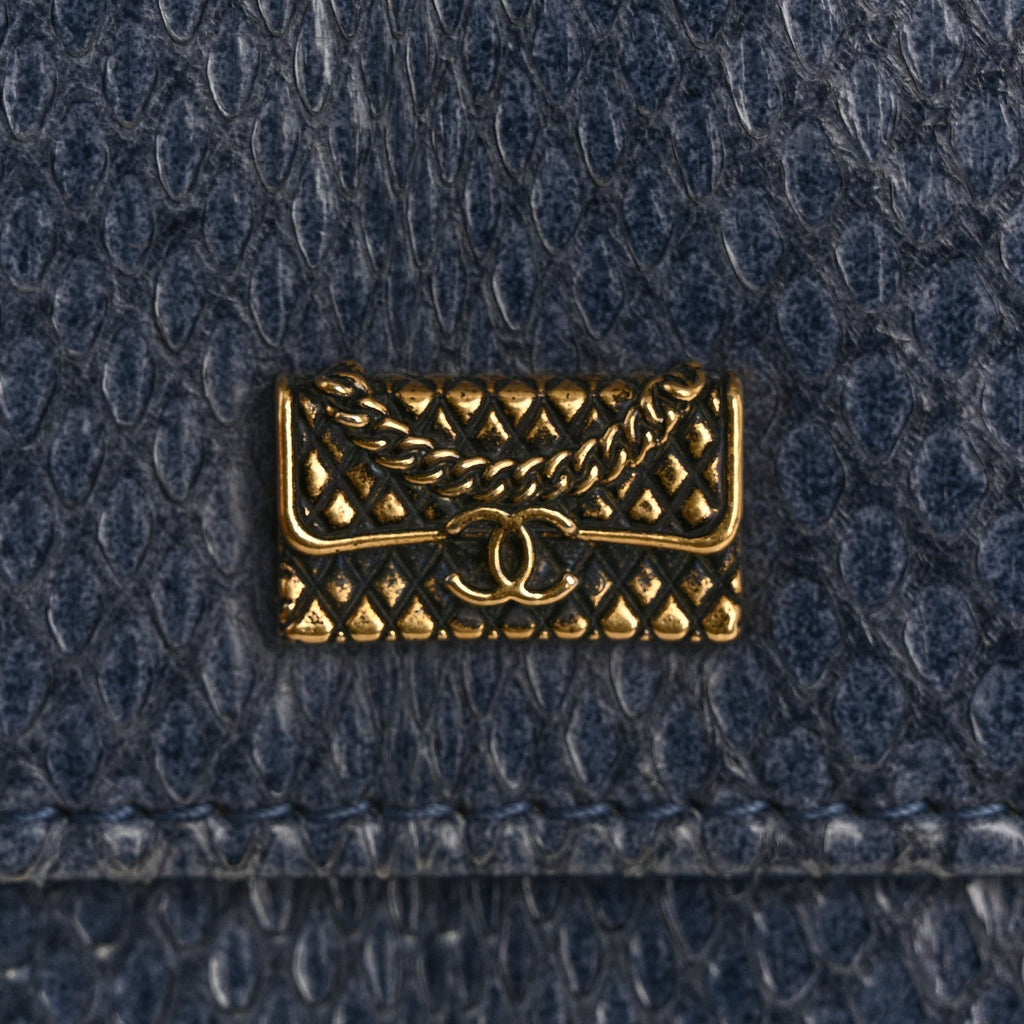 Snakeskin Wallet On Chain WOC Blue