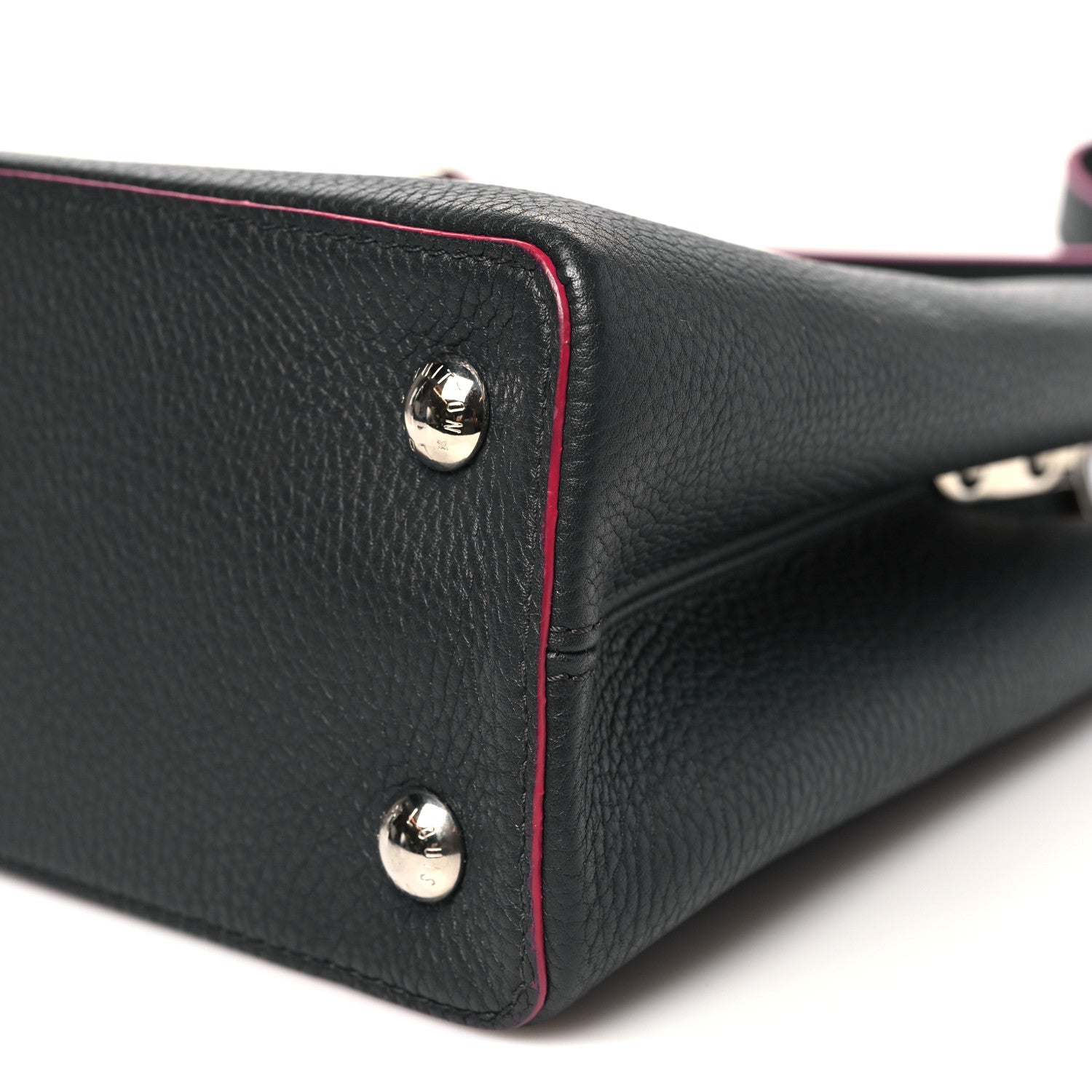 Taurillon Capucines PM Black Fuchsia