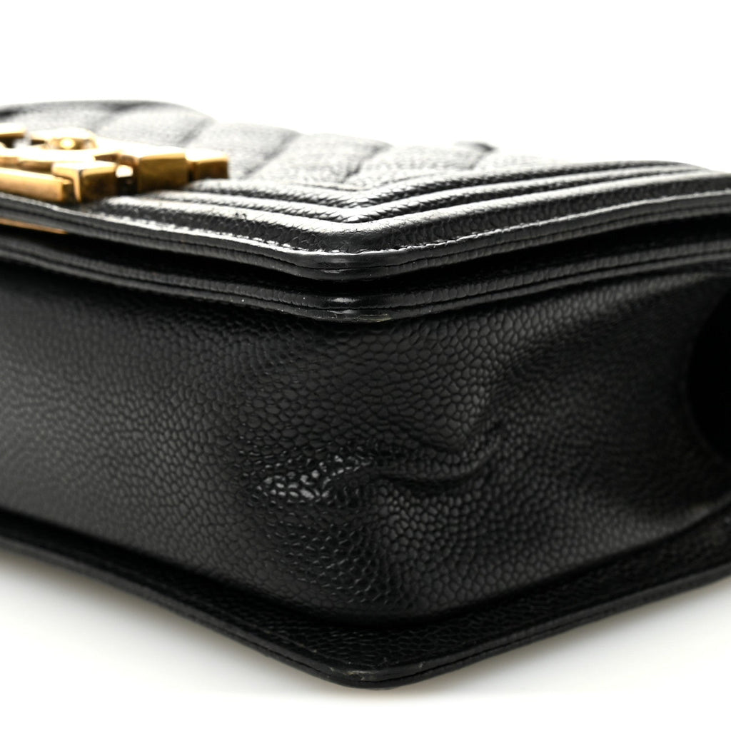 Caviar Quilted Small Boy Flap Black