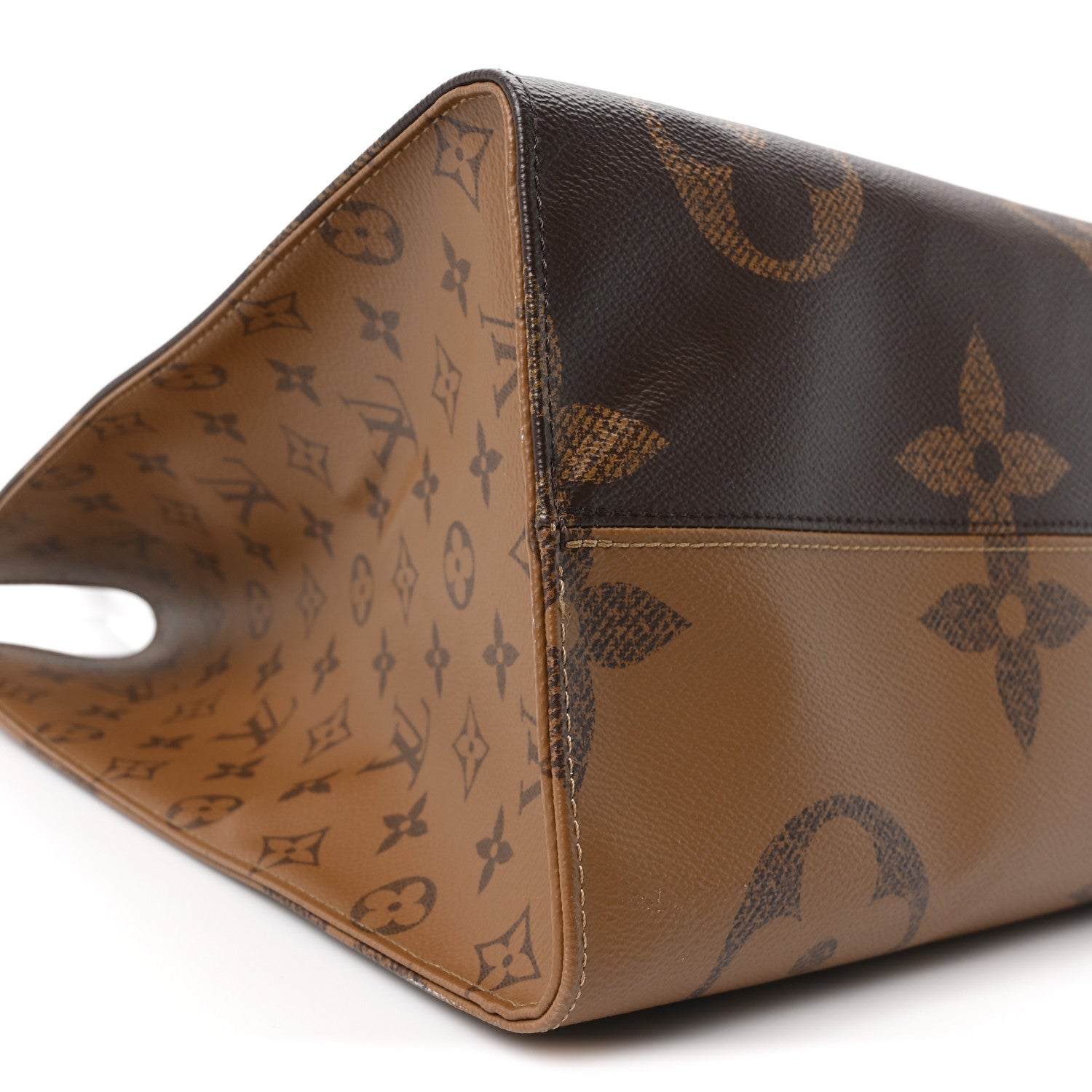 Reverse Monogram Giant Onthego GM