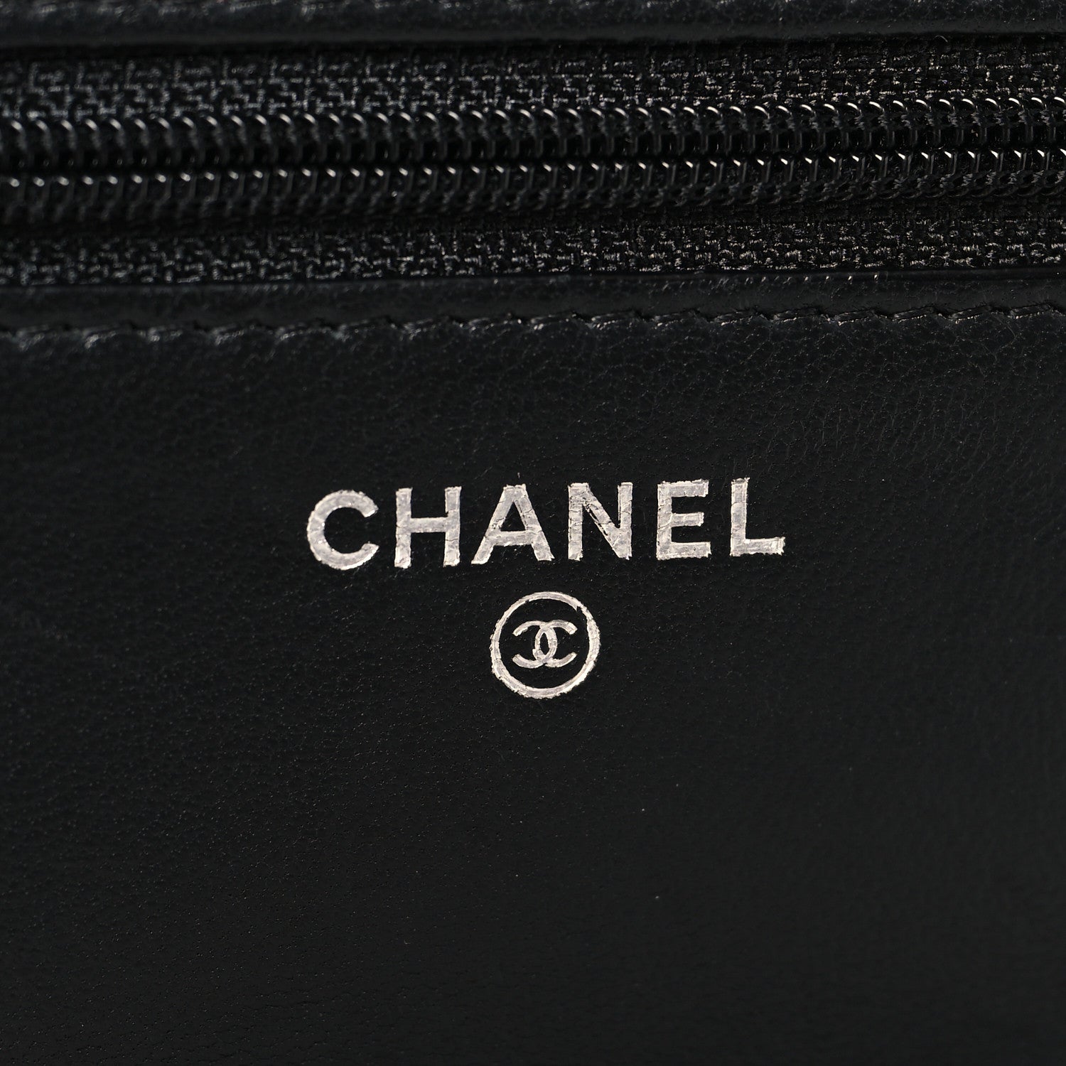 Lambskin Quilted Wallet On Chain WOC Black