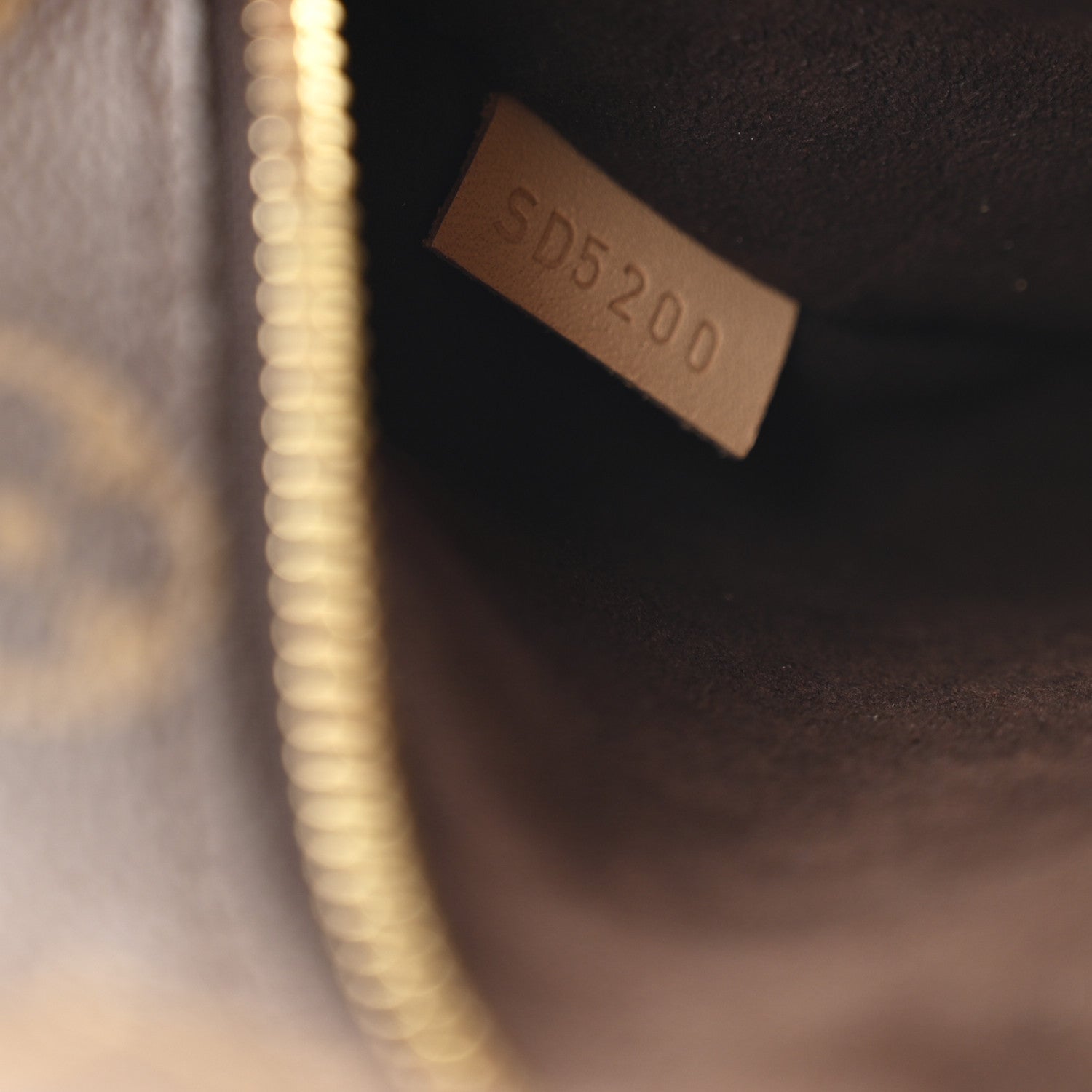 Monogram Pochette Metis