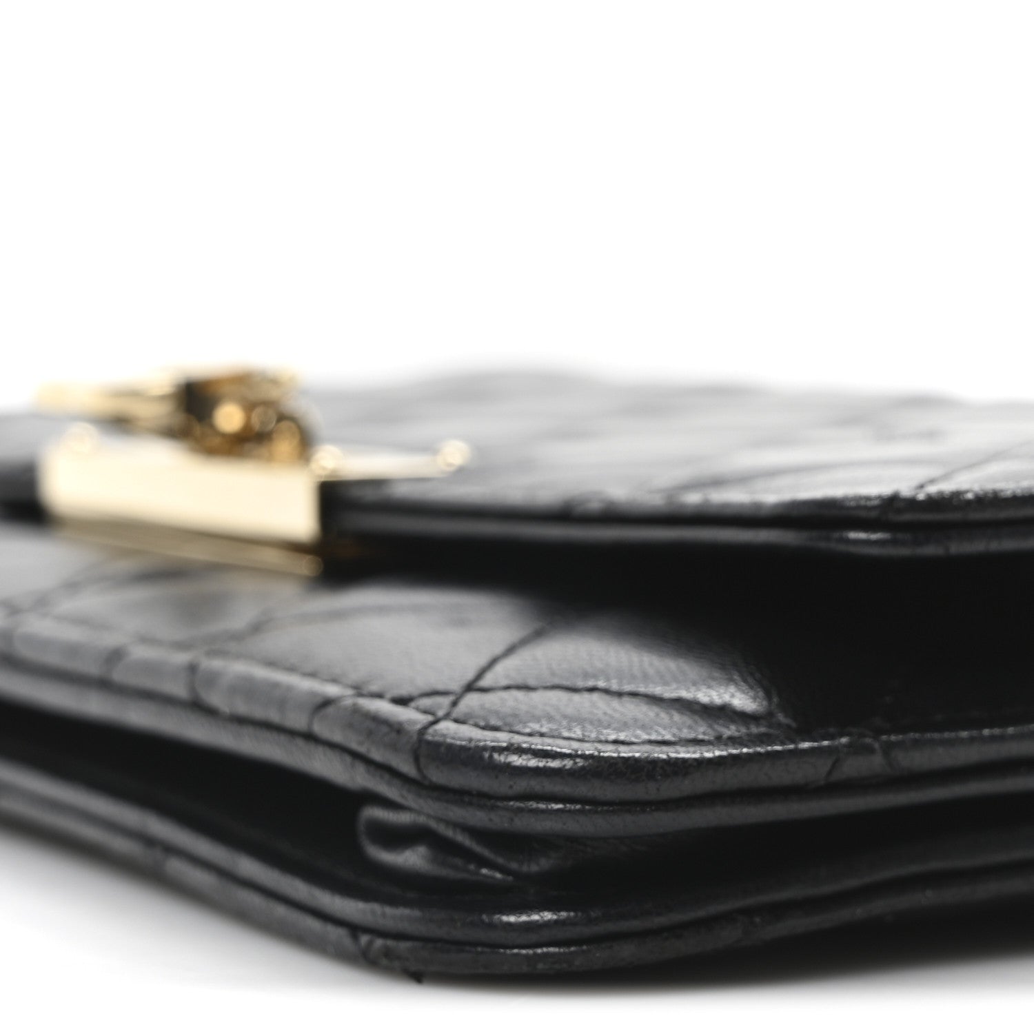 Lambskin Quilted Golden Class Wallet on Chain WOC Black