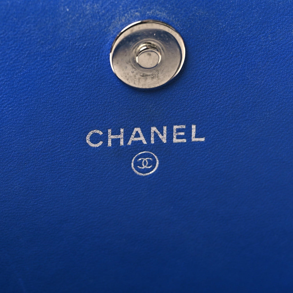 Lambskin Quilted Square Wallet On Chain WOC Blue