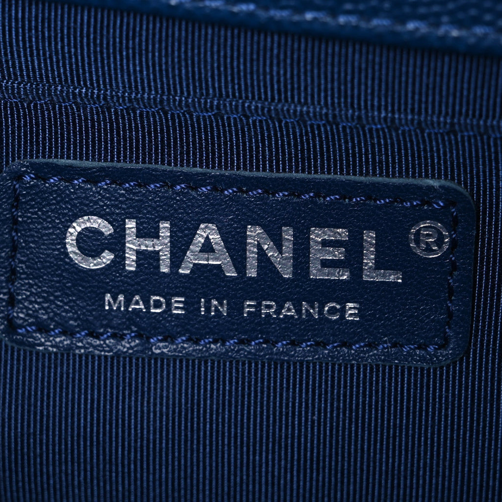 Caviar Quilted Medium Boy Flap Dark Blue