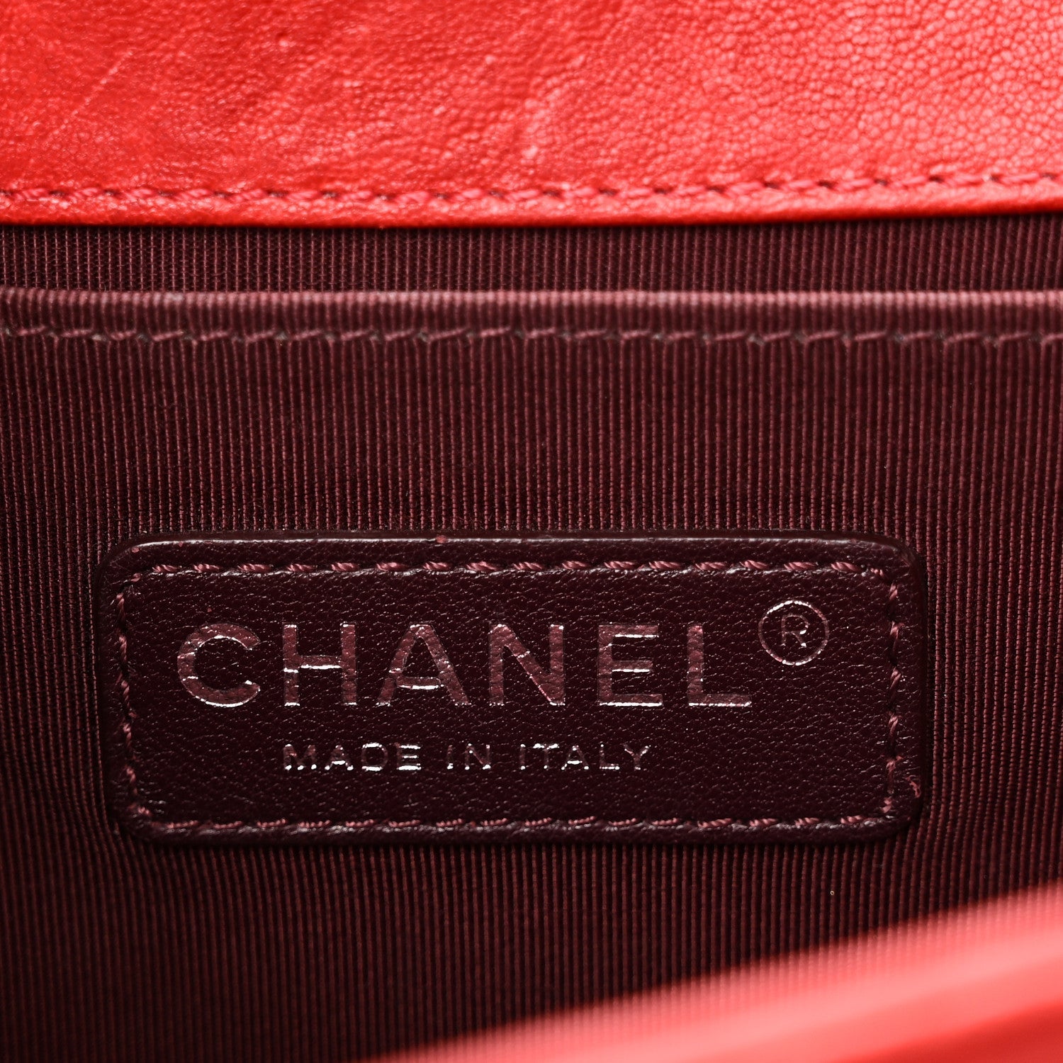 Crumpled Lambskin Small Studded Boy Flap Red
