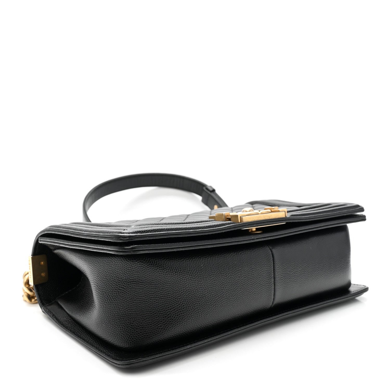 Caviar Quilted Medium Boy Flap Black