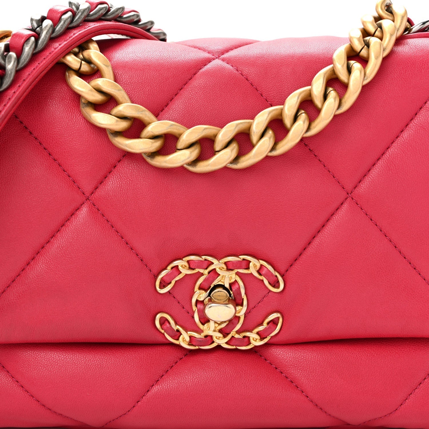Lambskin Quilted Medium Chanel 19 Flap Dark Pink