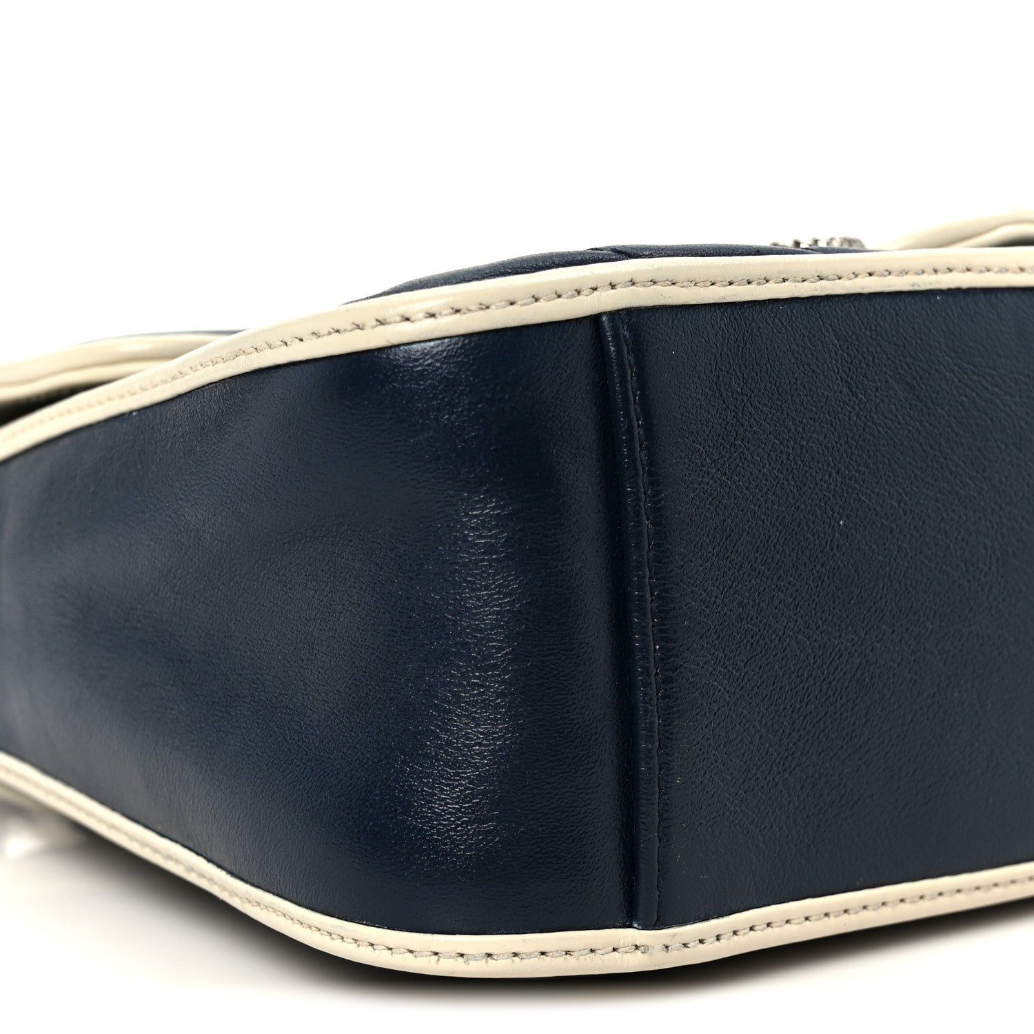 Vintage Effect Calfskin Matelasse Diagonal Mini Torchon GG Marmont Top Handle Shoulder Bag Blue Agata Mystic White