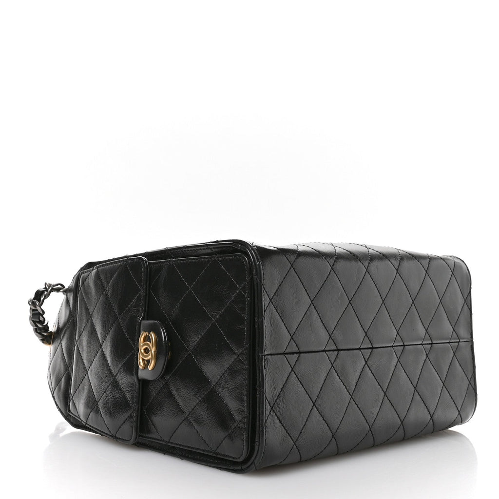 Shiny Crumpled Calfskin Quilted Small Chanel 25 Handbag Black