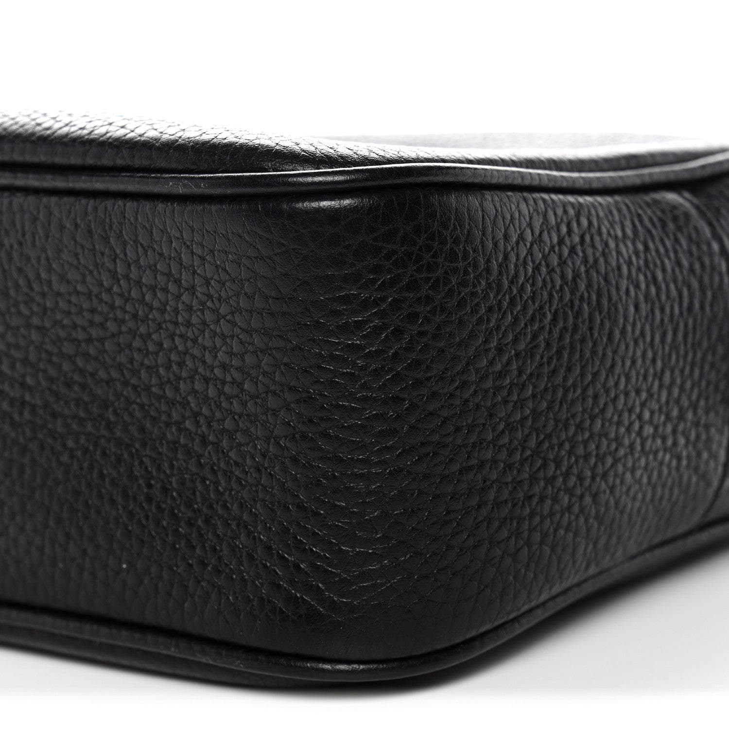 Pebbled Calfskin Small Soho Disco Bag Black
