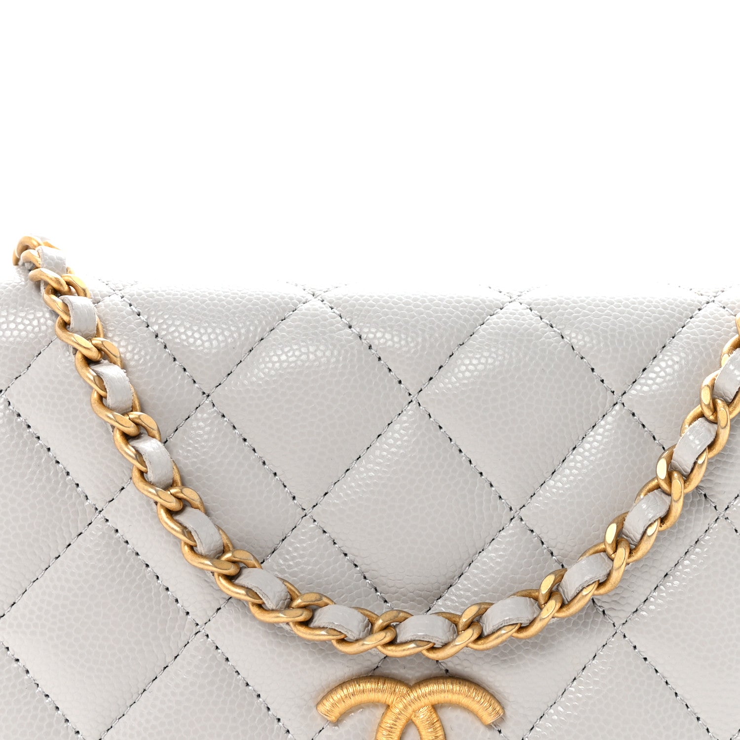 Caviar Quilted Textured CC Wallet on Chain WOC Grey
