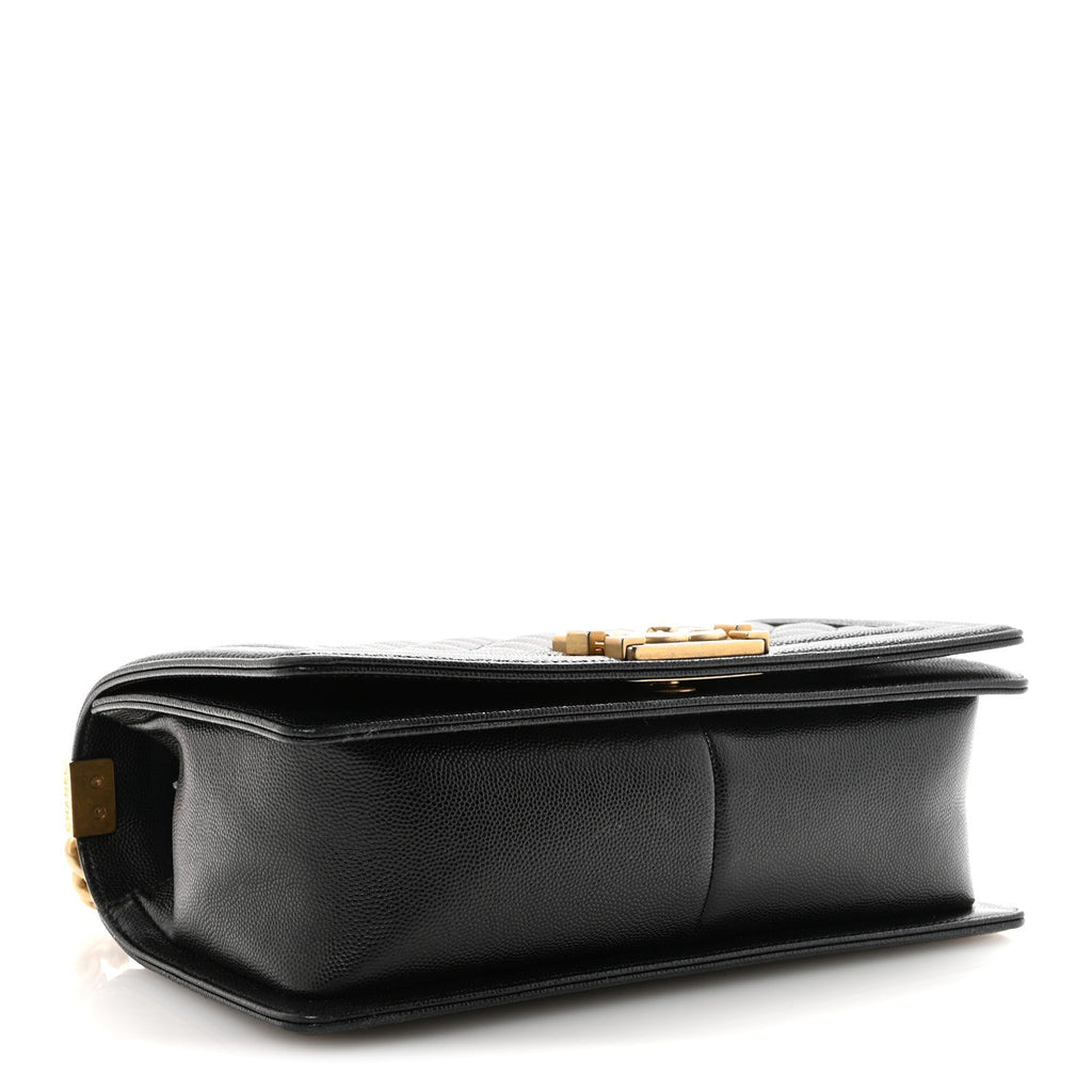 Caviar Quilted Medium Boy Flap Black