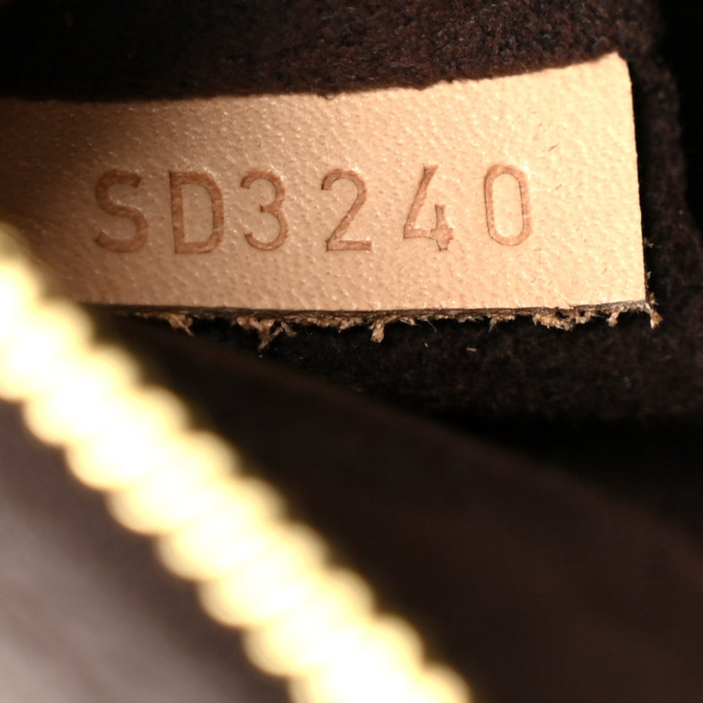 Monogram Pochette Metis