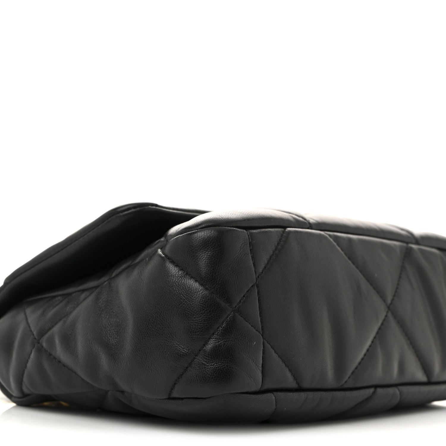 Lambskin Quilted Medium Chanel 19 Flap Black