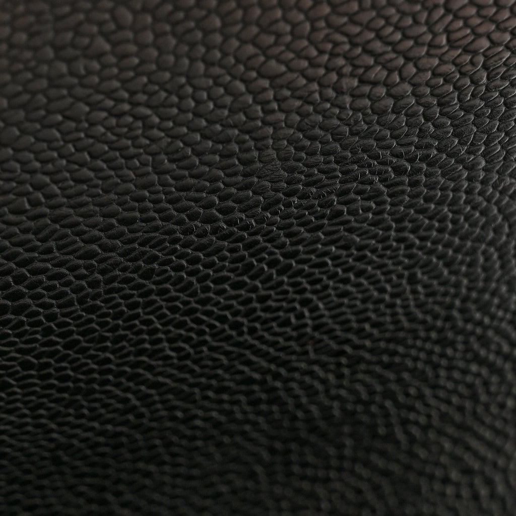 Caviar Quilted Medium Boy Flap Black