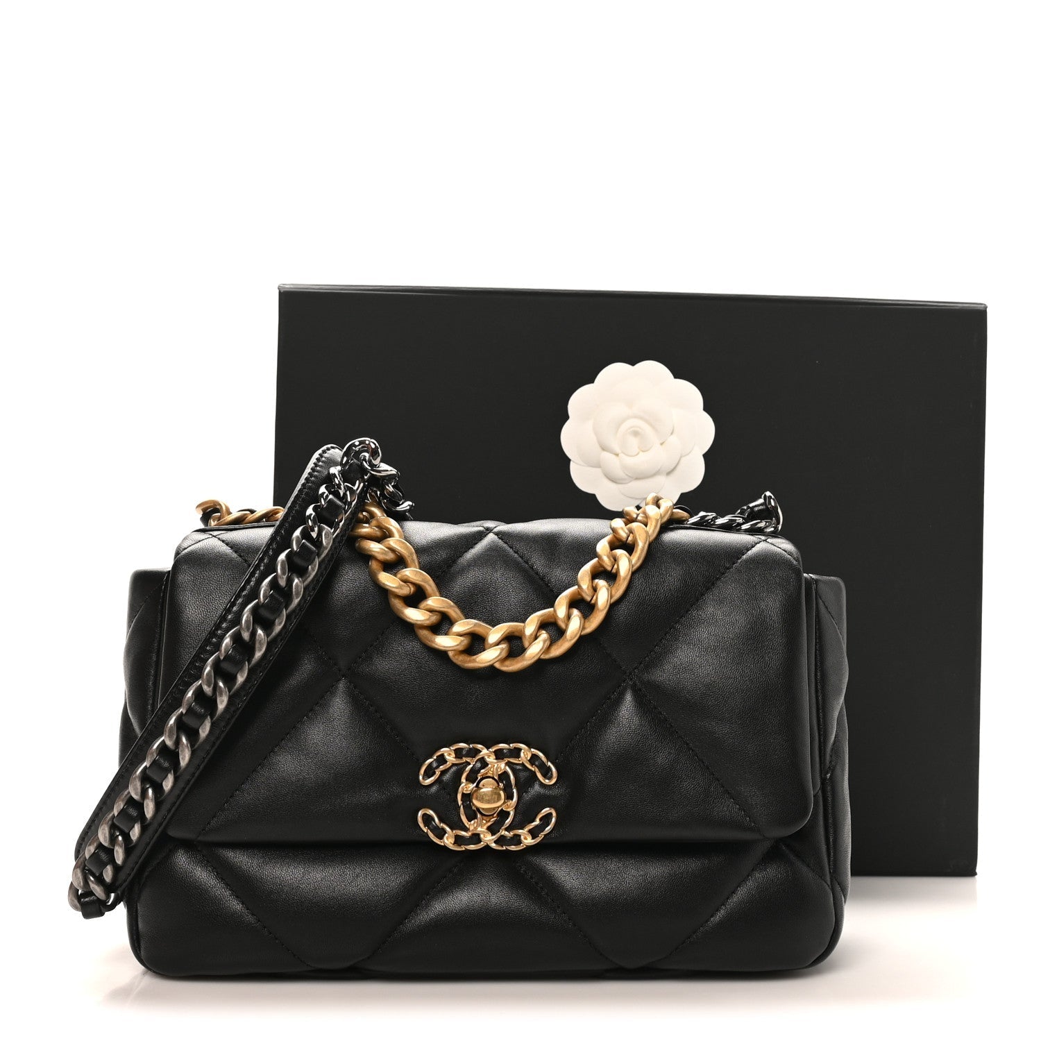 Lambskin Quilted Medium Chanel 19 Flap Black