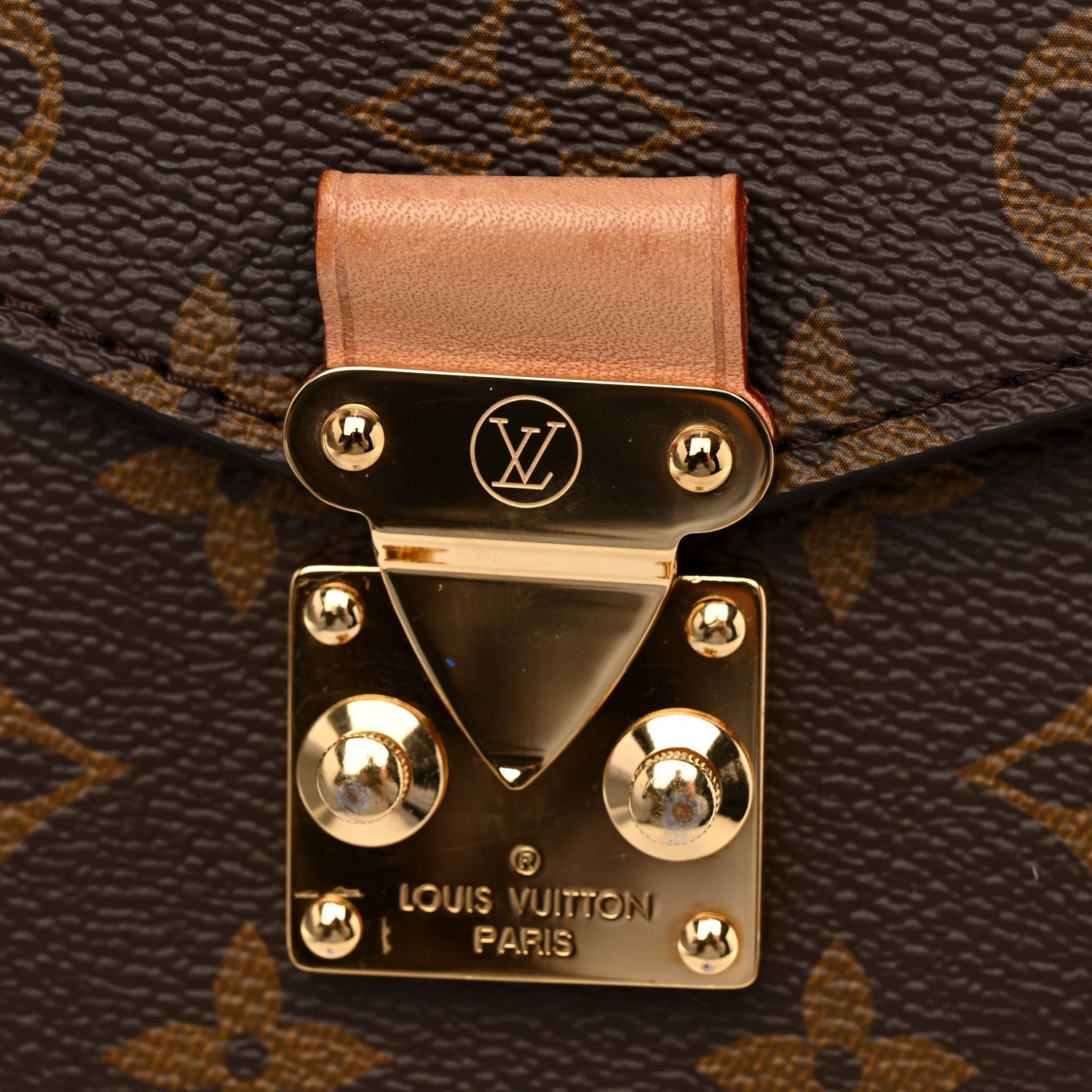 Monogram Pochette Metis