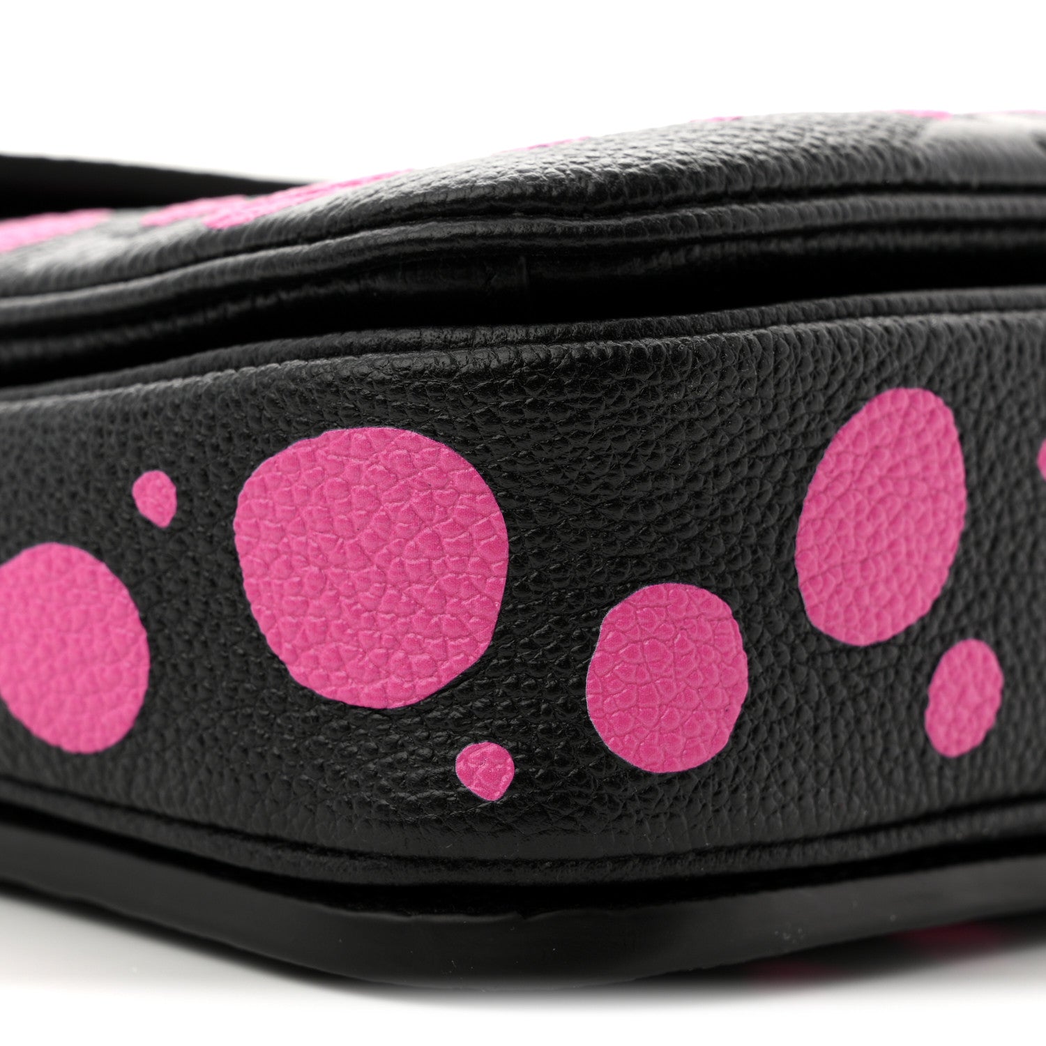LV x YK Empreinte Monogram Giant Pochette Metis Black Fuchsia