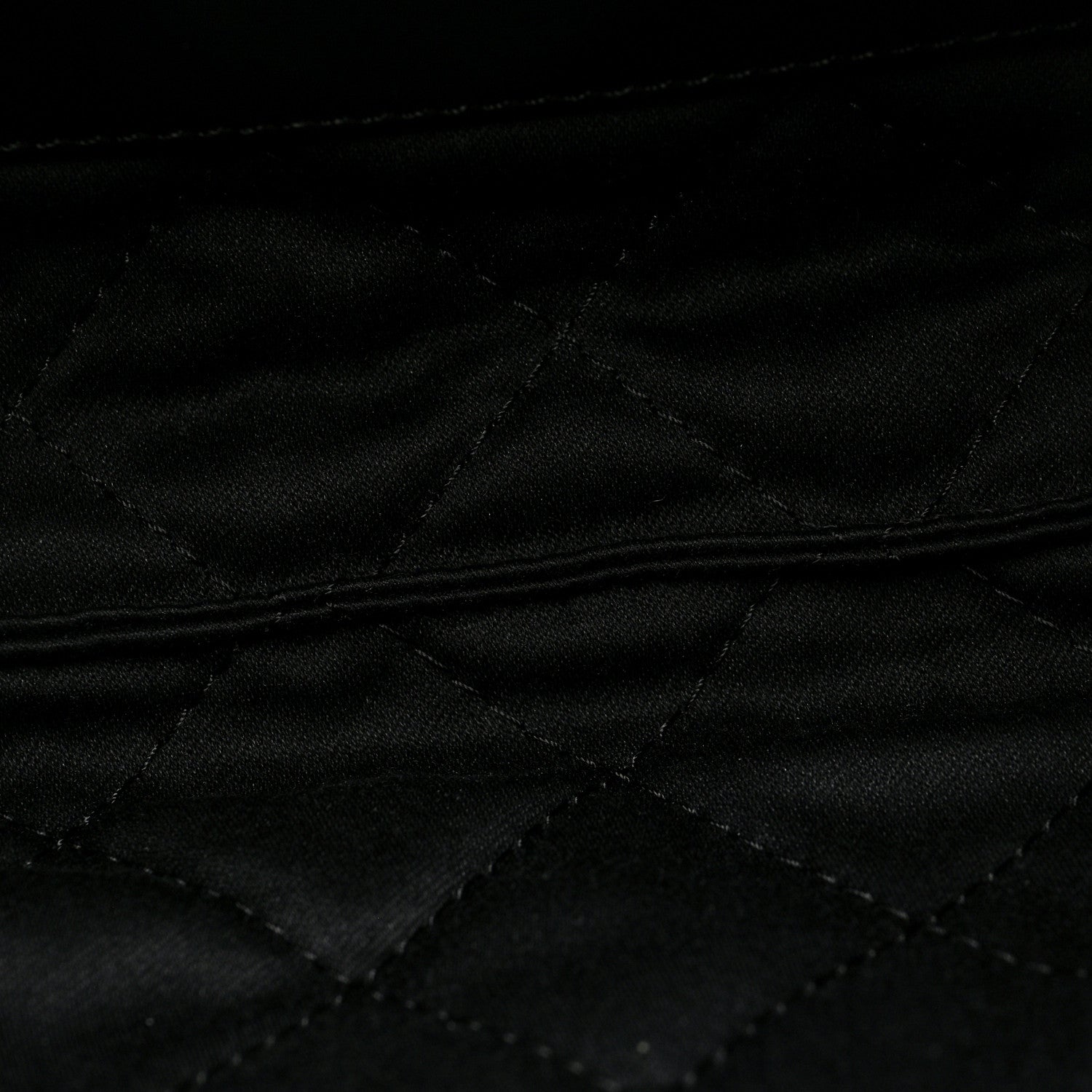 Shiny Calfskin Quilted Mini Chanel 22 Black