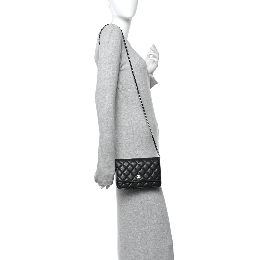 Caviar Quilted Wallet on Chain WOC Black